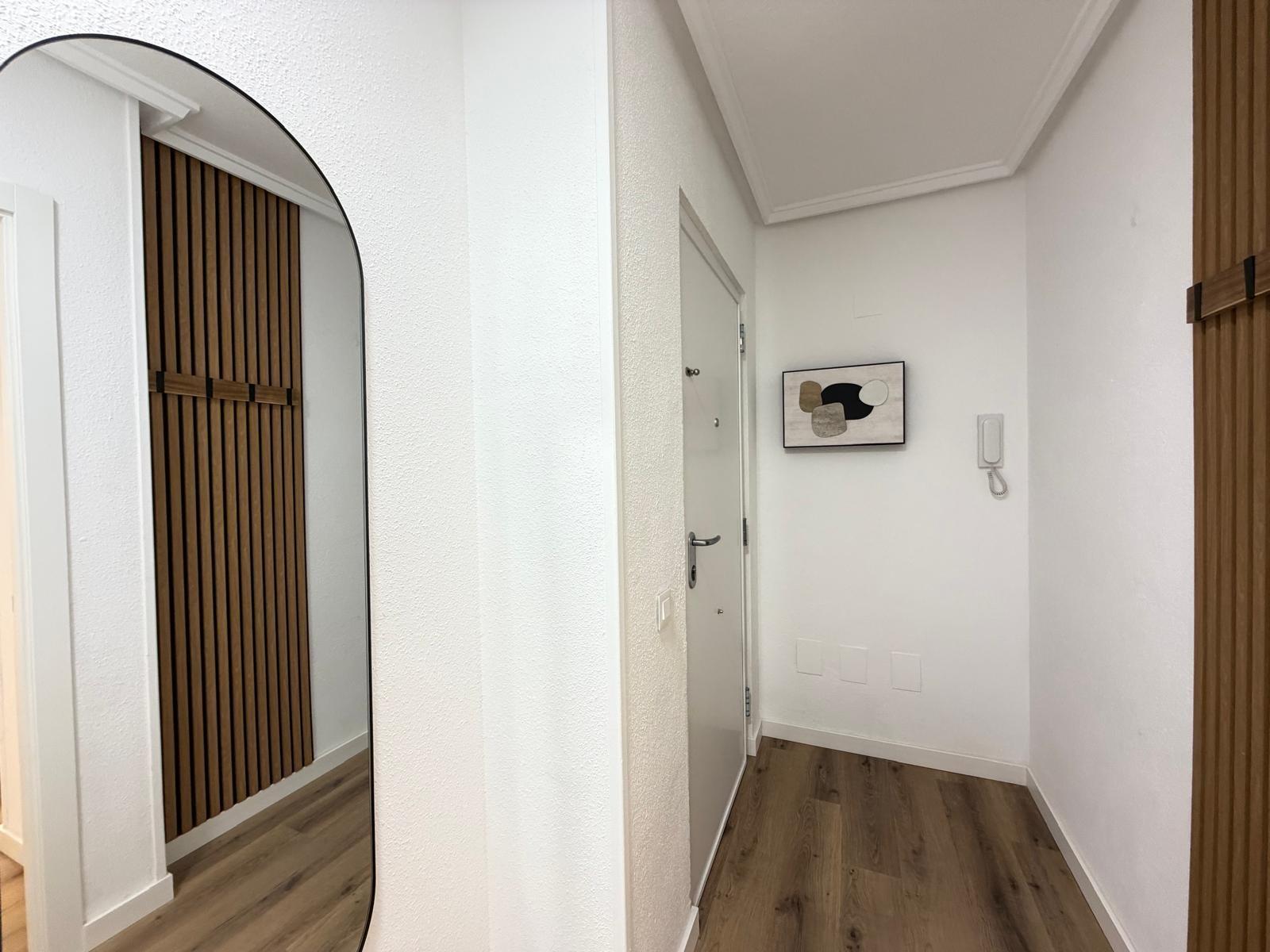 For sale - 3 Bedroom 2 Bathroom Apartment in Torrevieja - PARQUE DE LAS NACIONES  - Alicante