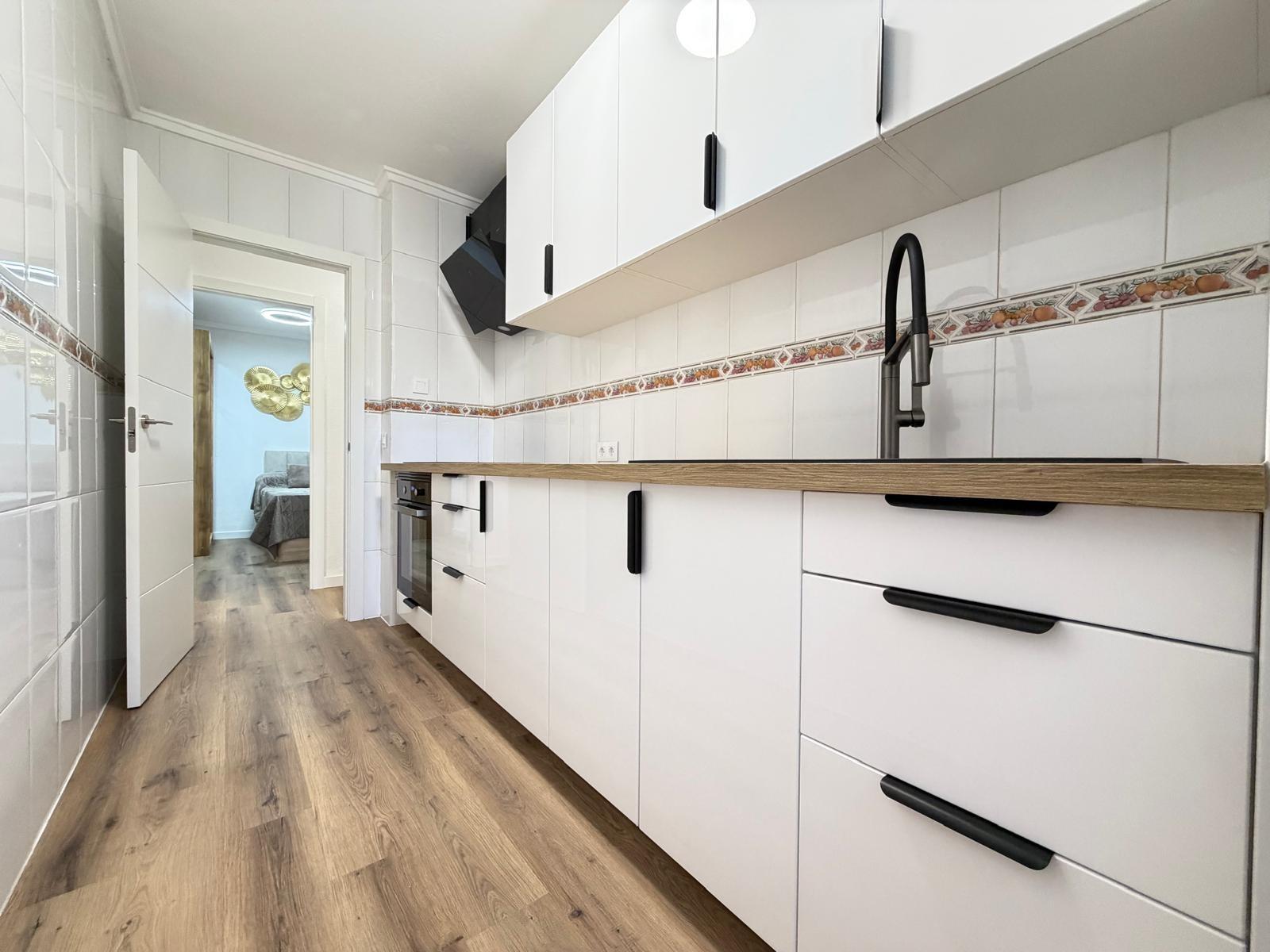 For sale - 3 Bedroom 2 Bathroom Apartment in Torrevieja - PARQUE DE LAS NACIONES  - Alicante