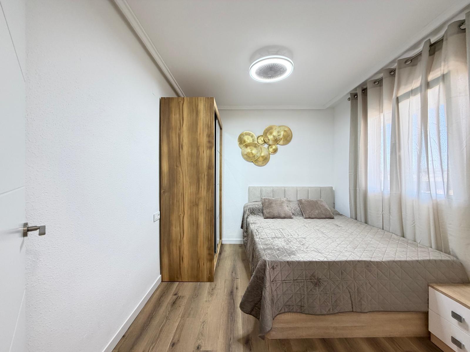 For sale - 3 Bedroom 2 Bathroom Apartment in Torrevieja - PARQUE DE LAS NACIONES  - Alicante