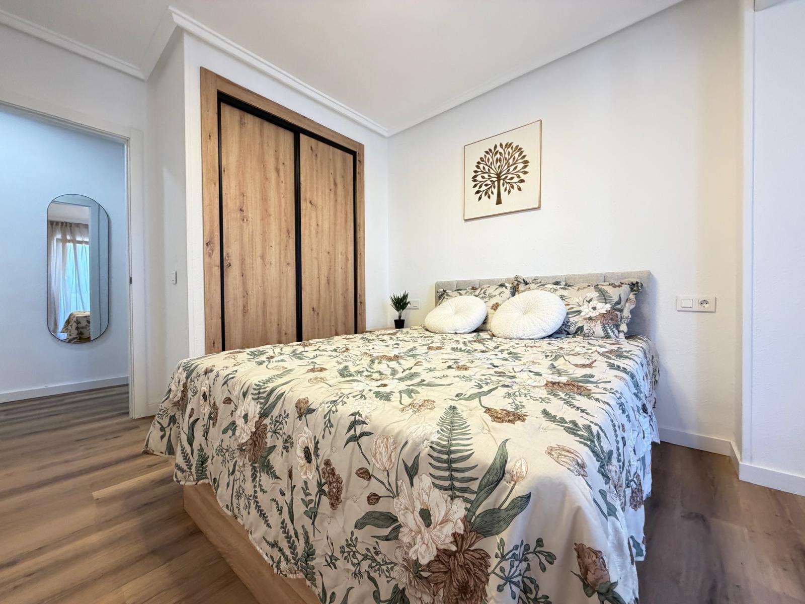 For sale - 3 Bedroom 2 Bathroom Apartment in Torrevieja - PARQUE DE LAS NACIONES  - Alicante