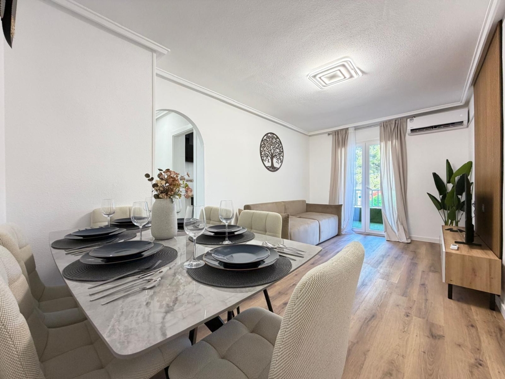 3 Bedroom 2 Bathroom Apartment in Torrevieja