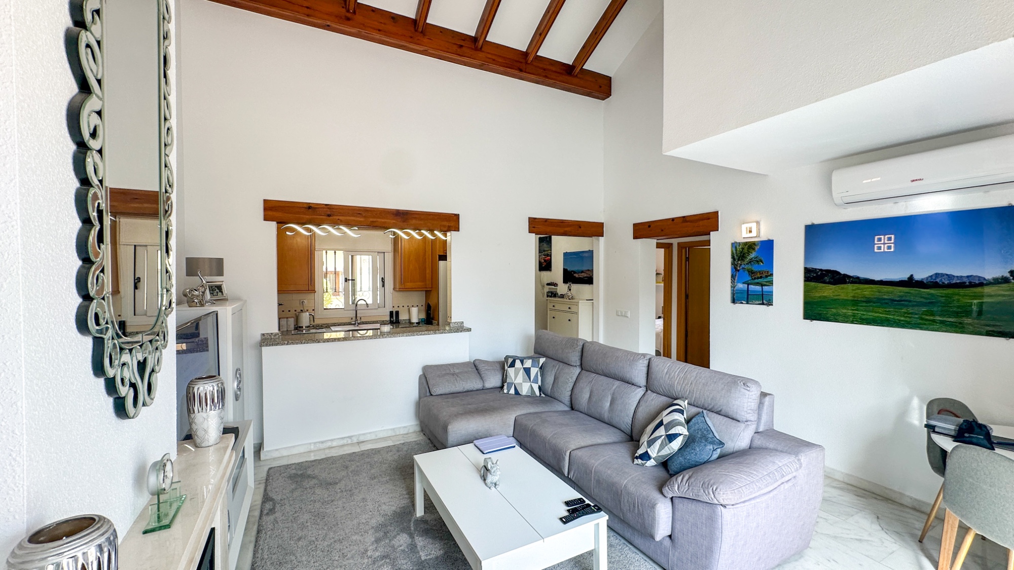 For sale - 2 Bedroom 2 Bathroom Town House in La Finca Golf Resort - Inland  - Alicante
