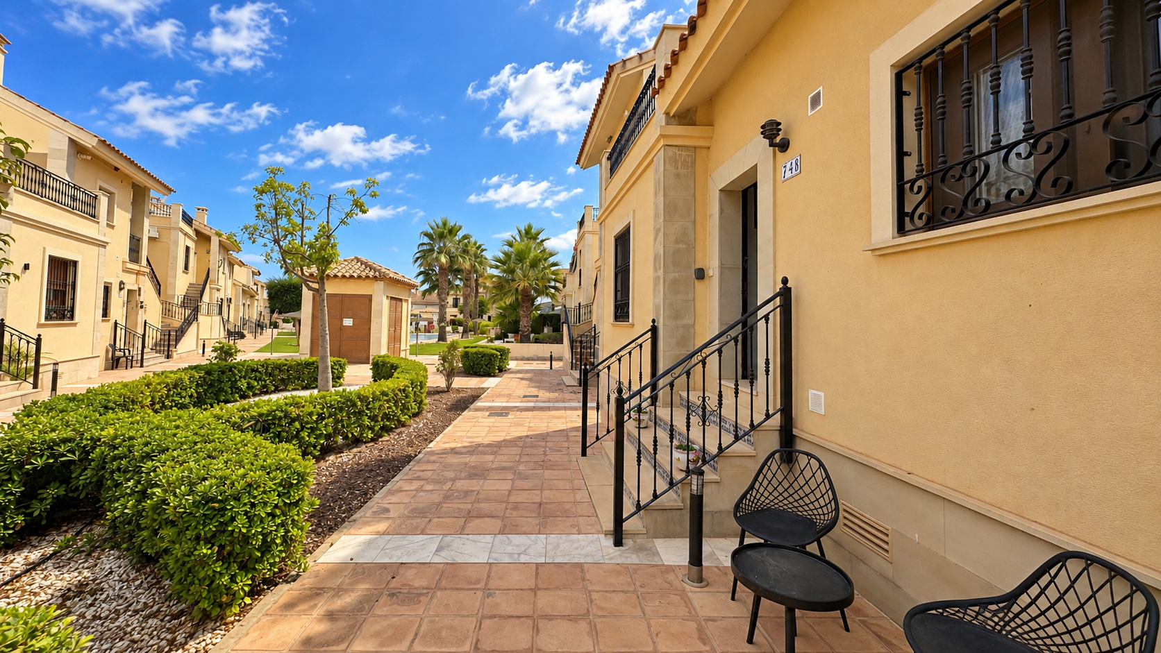 For sale - 2 Bedroom 2 Bathroom Town House in La Finca Golf Resort - Inland  - Alicante