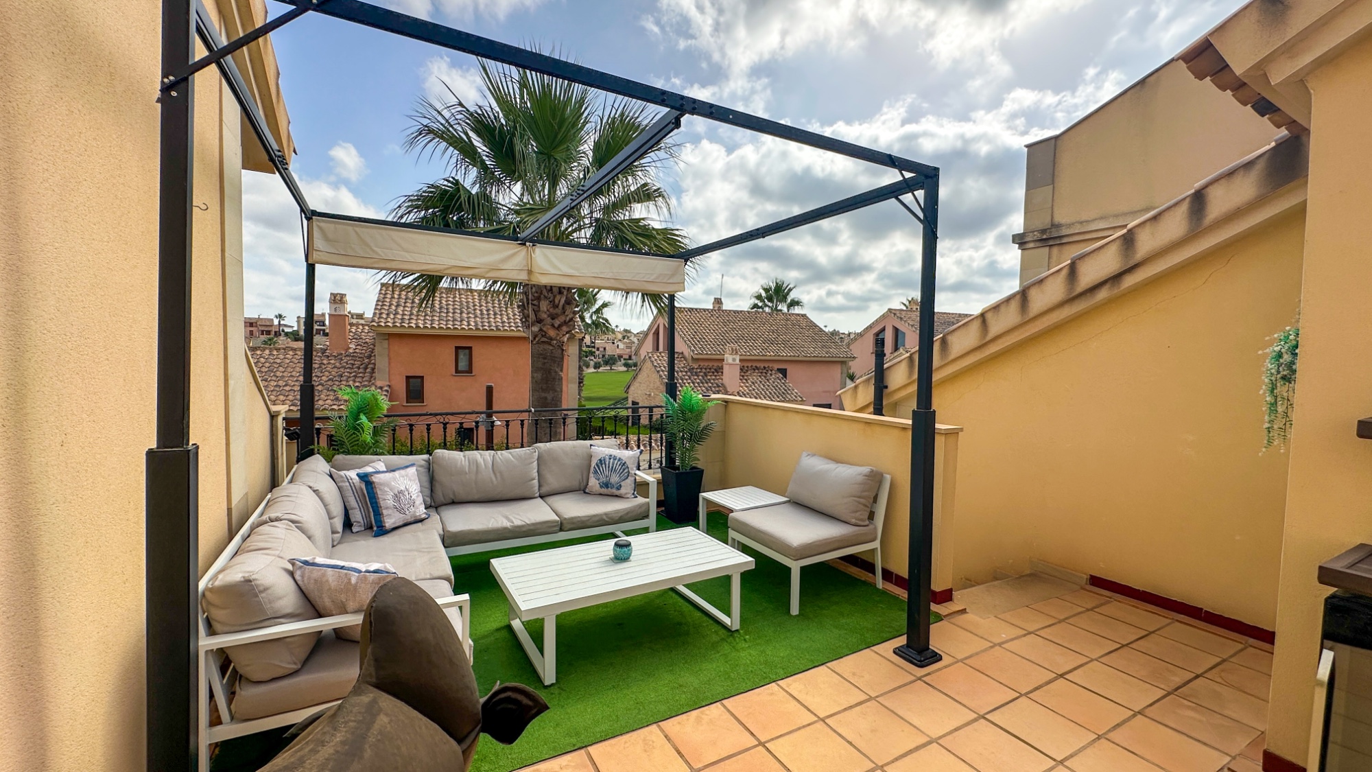 For sale - 2 Bedroom 2 Bathroom Town House in La Finca Golf Resort - Inland  - Alicante