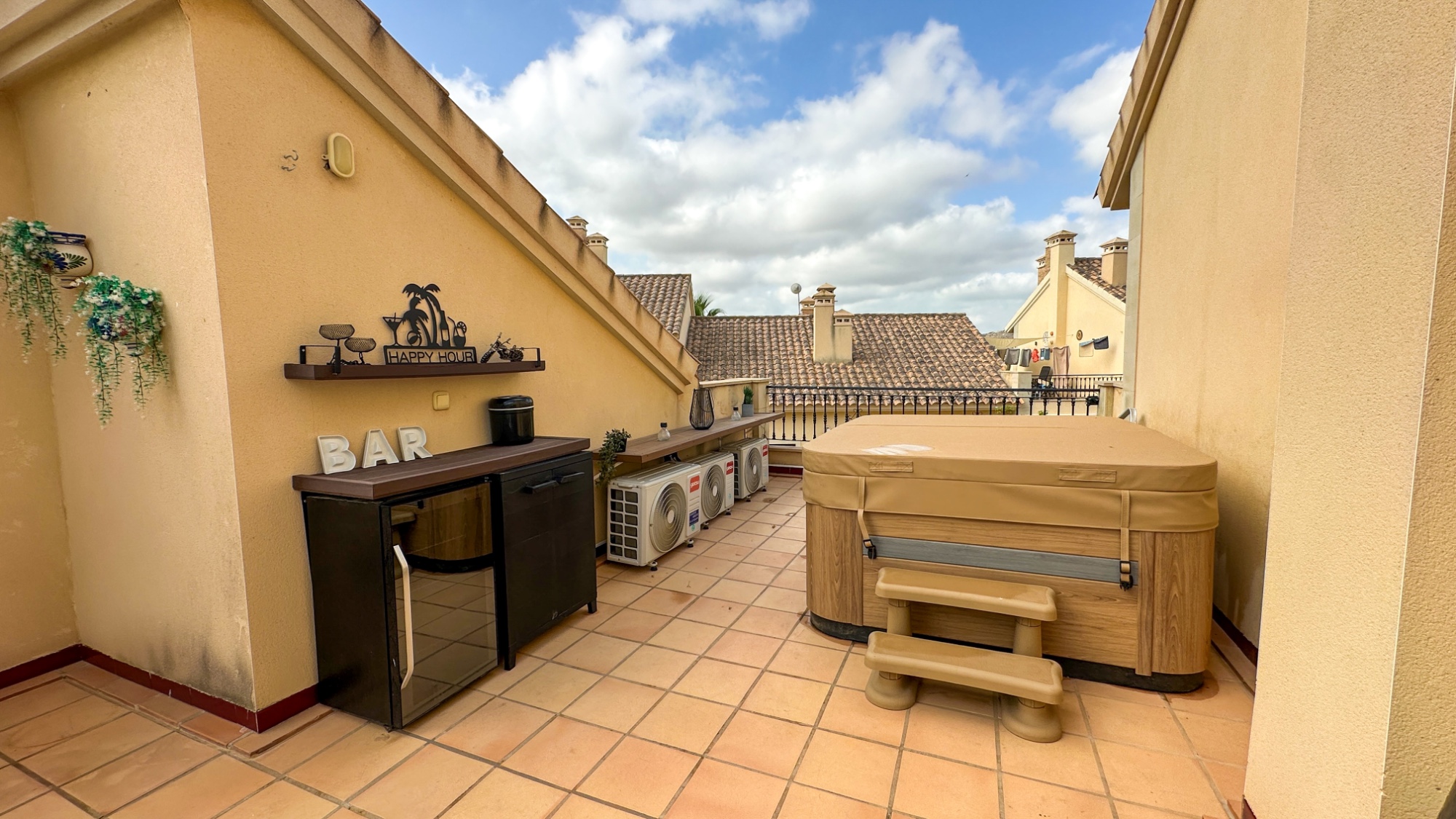 For sale - 2 Bedroom 2 Bathroom Town House in La Finca Golf Resort - Inland  - Alicante