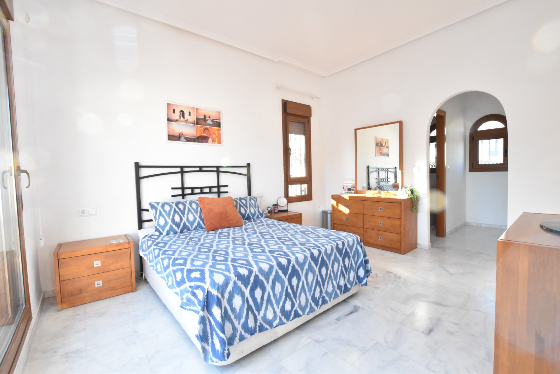 For sale - 3 Bedroom 2 Bathroom Villa in Algorfa - Inland  - Alicante