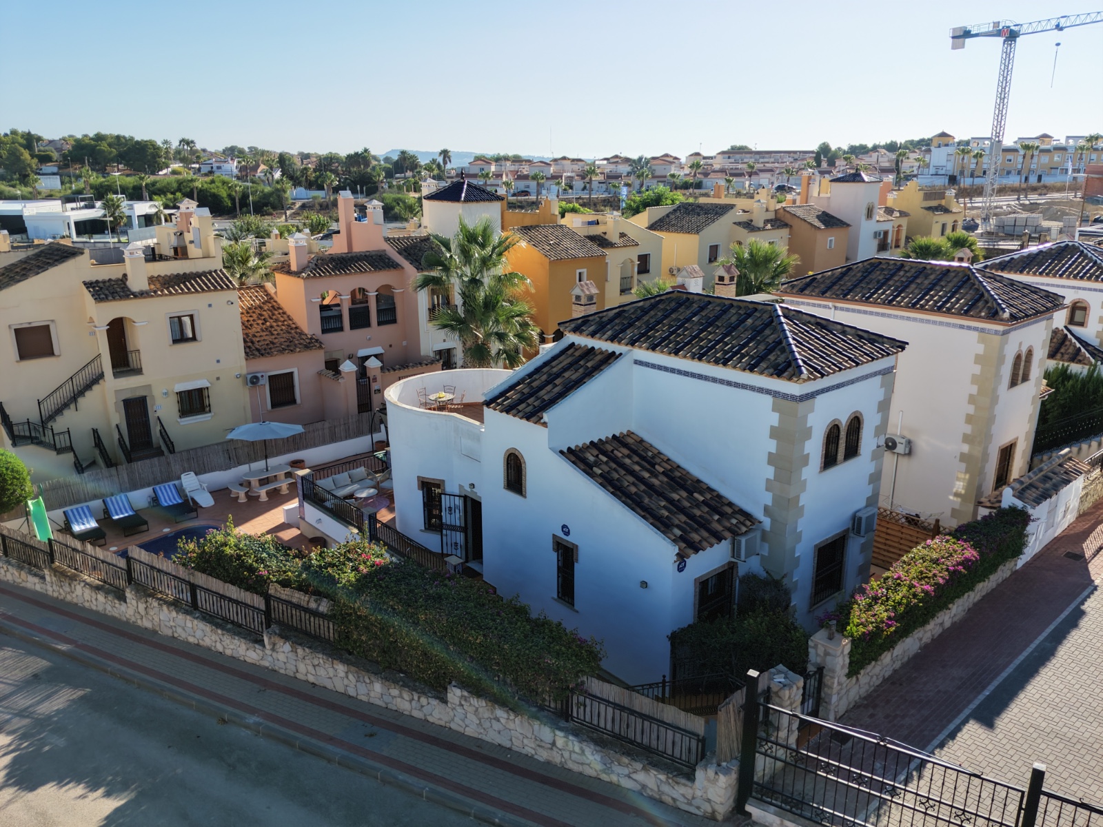 For sale - 3 Bedroom 2 Bathroom Villa in Algorfa - Inland  - Alicante