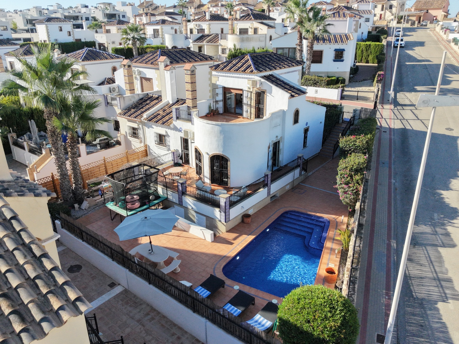 For sale - 3 Bedroom 2 Bathroom Villa in Algorfa - Inland  - Alicante