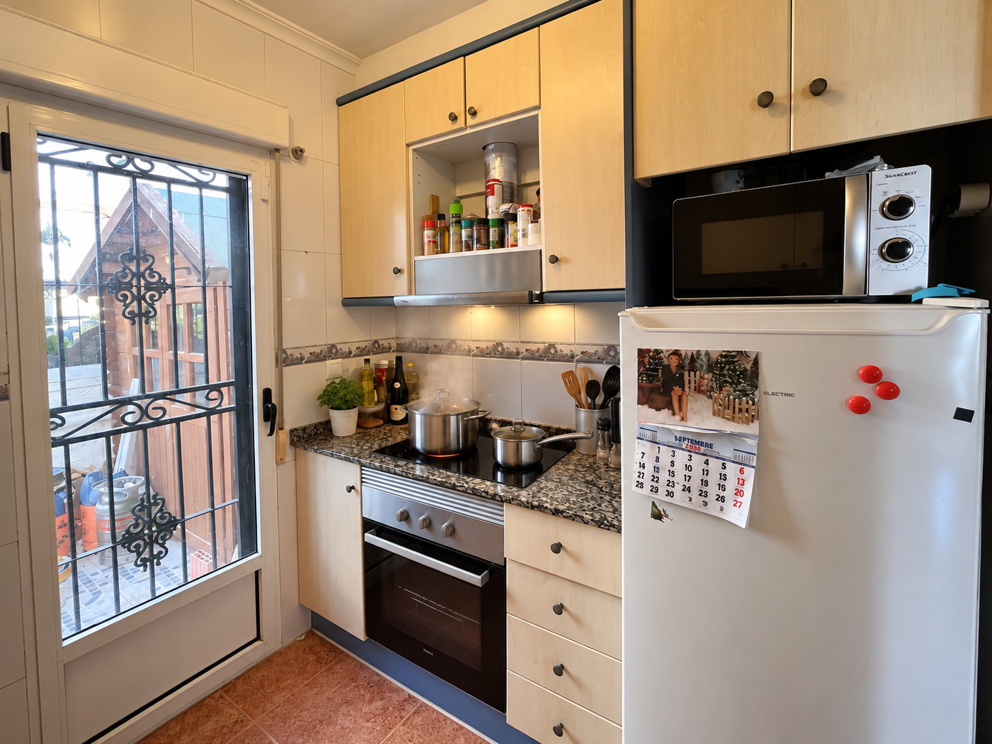 For sale - 3 Bedroom 1 Bathroom Villa in Vistabella Golf Entre Naranjos - Inland  - Alicante