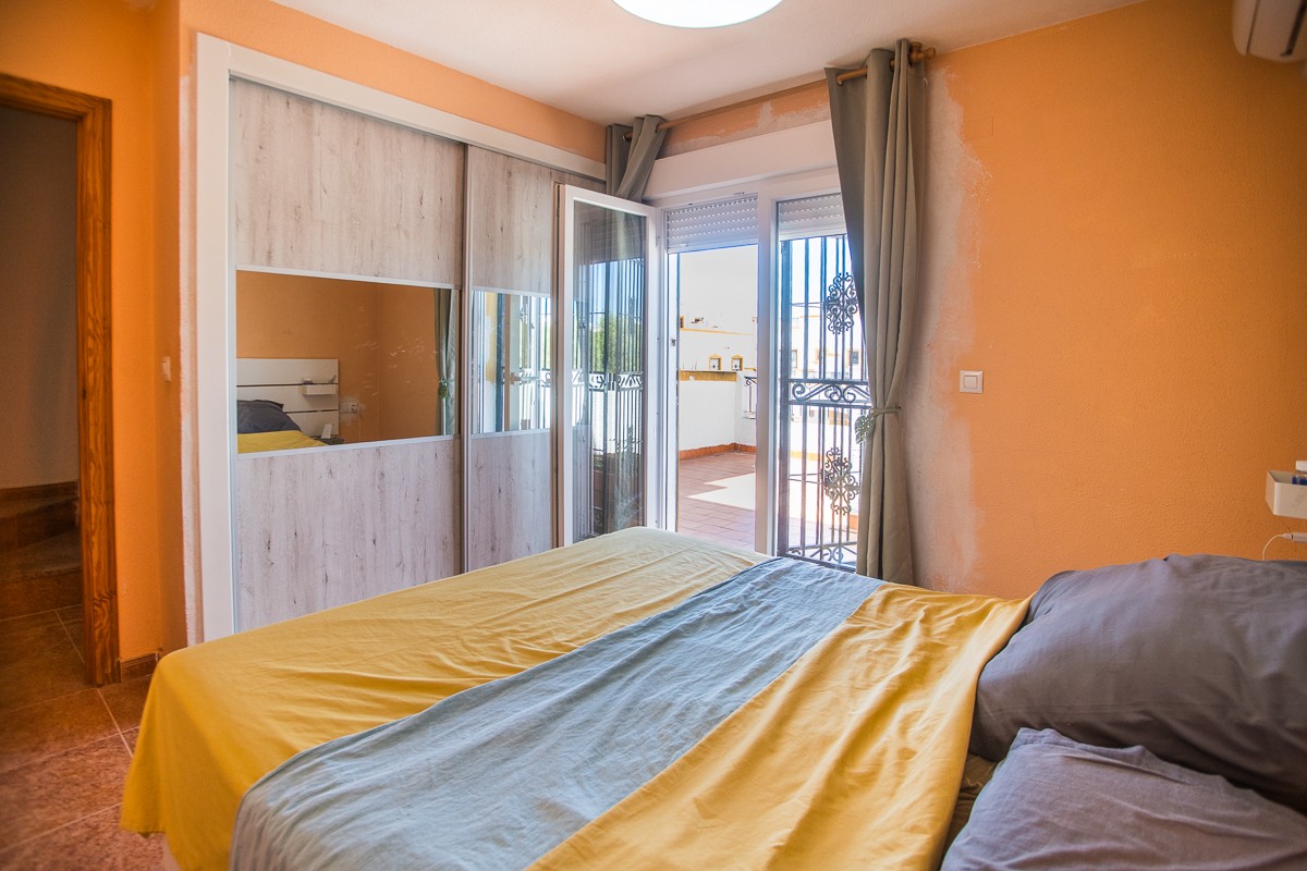 For sale - 3 Bedroom 1 Bathroom Villa in Vistabella Golf Entre Naranjos - Inland  - Alicante