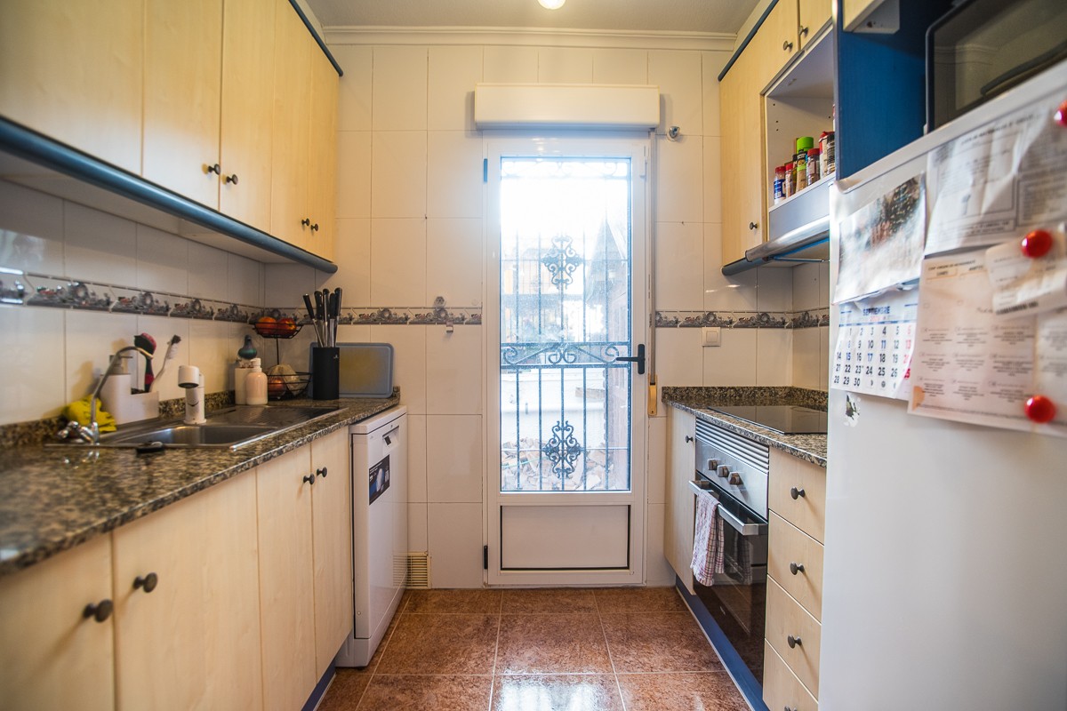 For sale - 3 Bedroom 1 Bathroom Villa in Vistabella Golf Entre Naranjos - Inland  - Alicante
