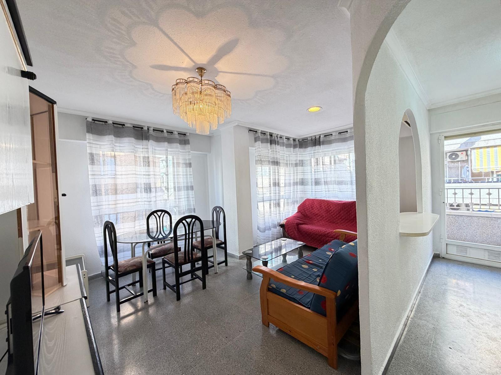 For sale - 2 Bedroom 1 Bathroom Apartment in Torrevieja - Playa Del Cura  - Alicante