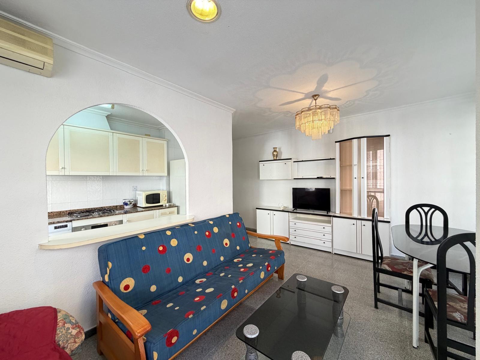 For sale - 2 Bedroom 1 Bathroom Apartment in Torrevieja - Playa Del Cura  - Alicante
