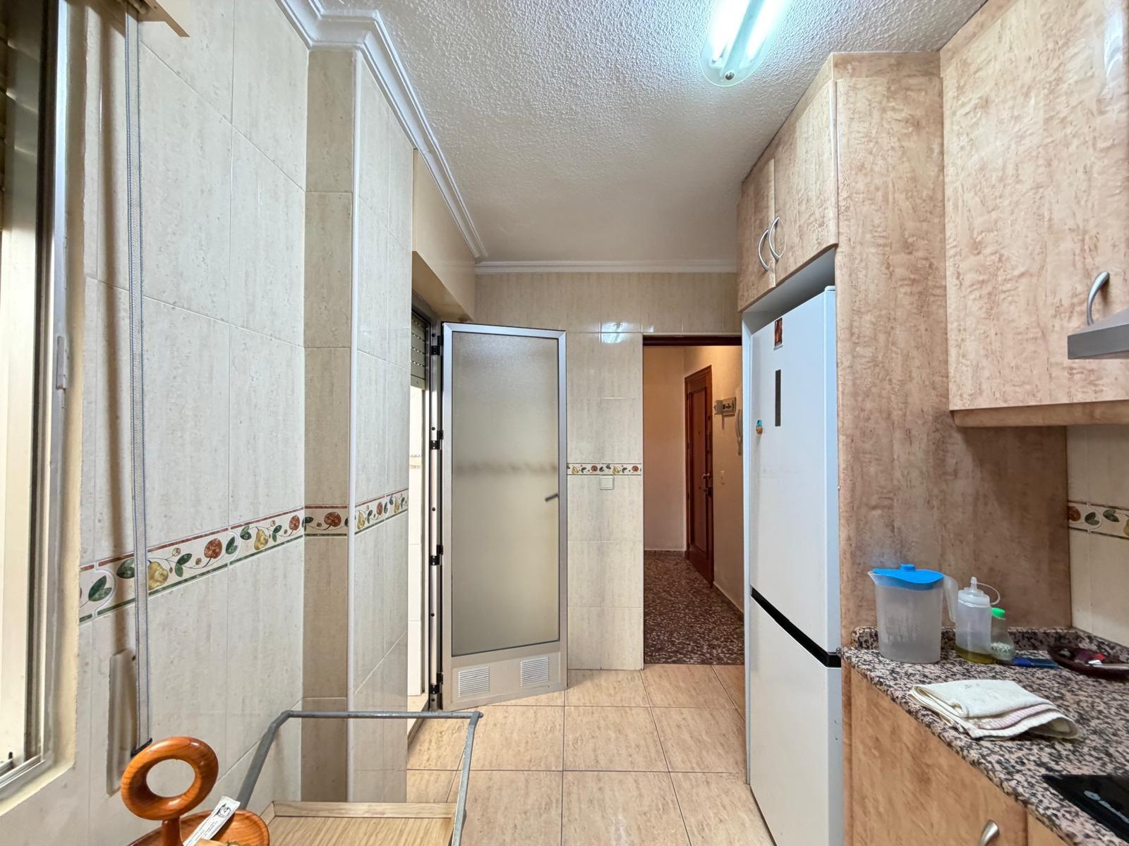 For sale - 3 Bedroom 2 Bathroom Apartment in Torrevieja - Las Piscinas Naturales  - Alicante