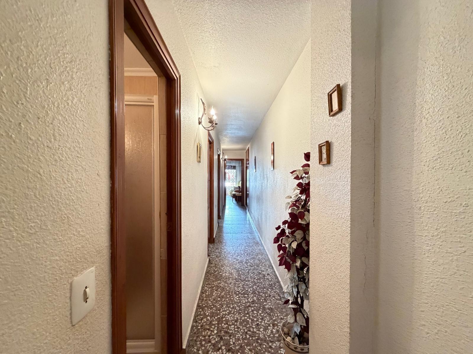 For sale - 3 Bedroom 2 Bathroom Apartment in Torrevieja - Las Piscinas Naturales  - Alicante