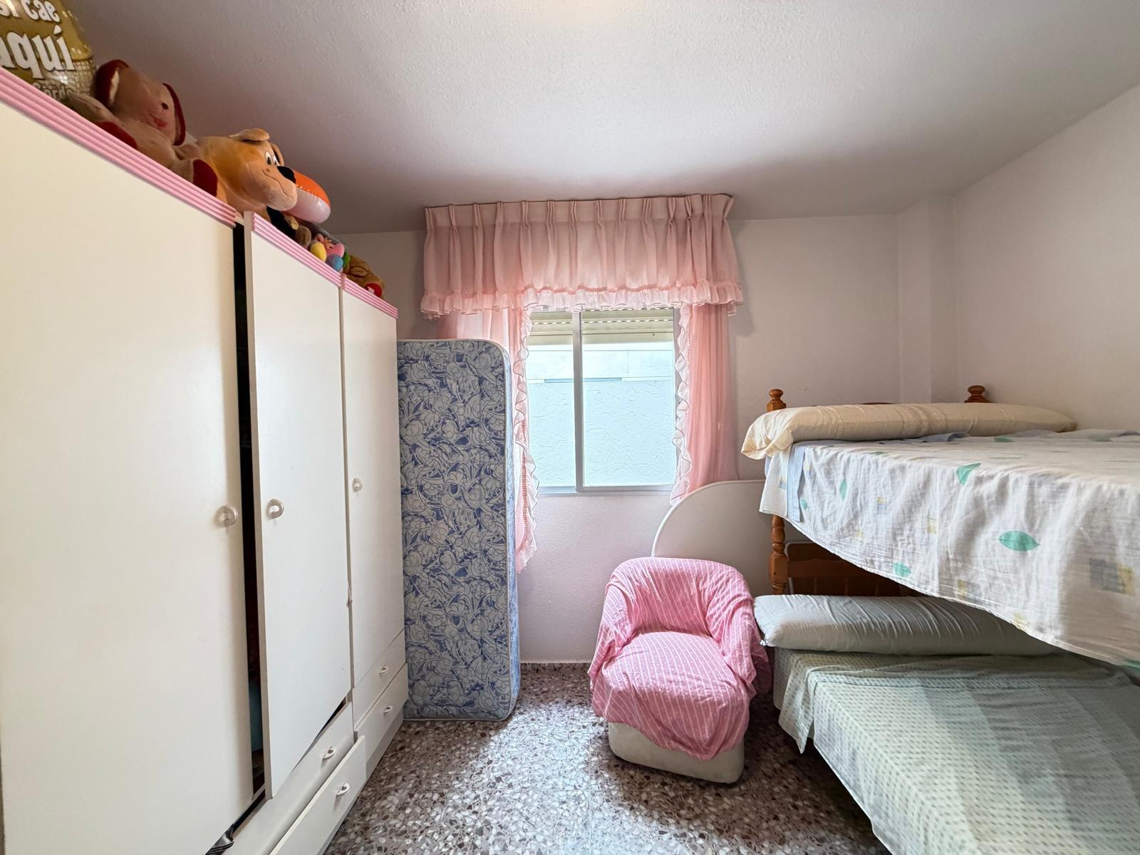 For sale - 3 Bedroom 2 Bathroom Apartment in Torrevieja - Las Piscinas Naturales  - Alicante