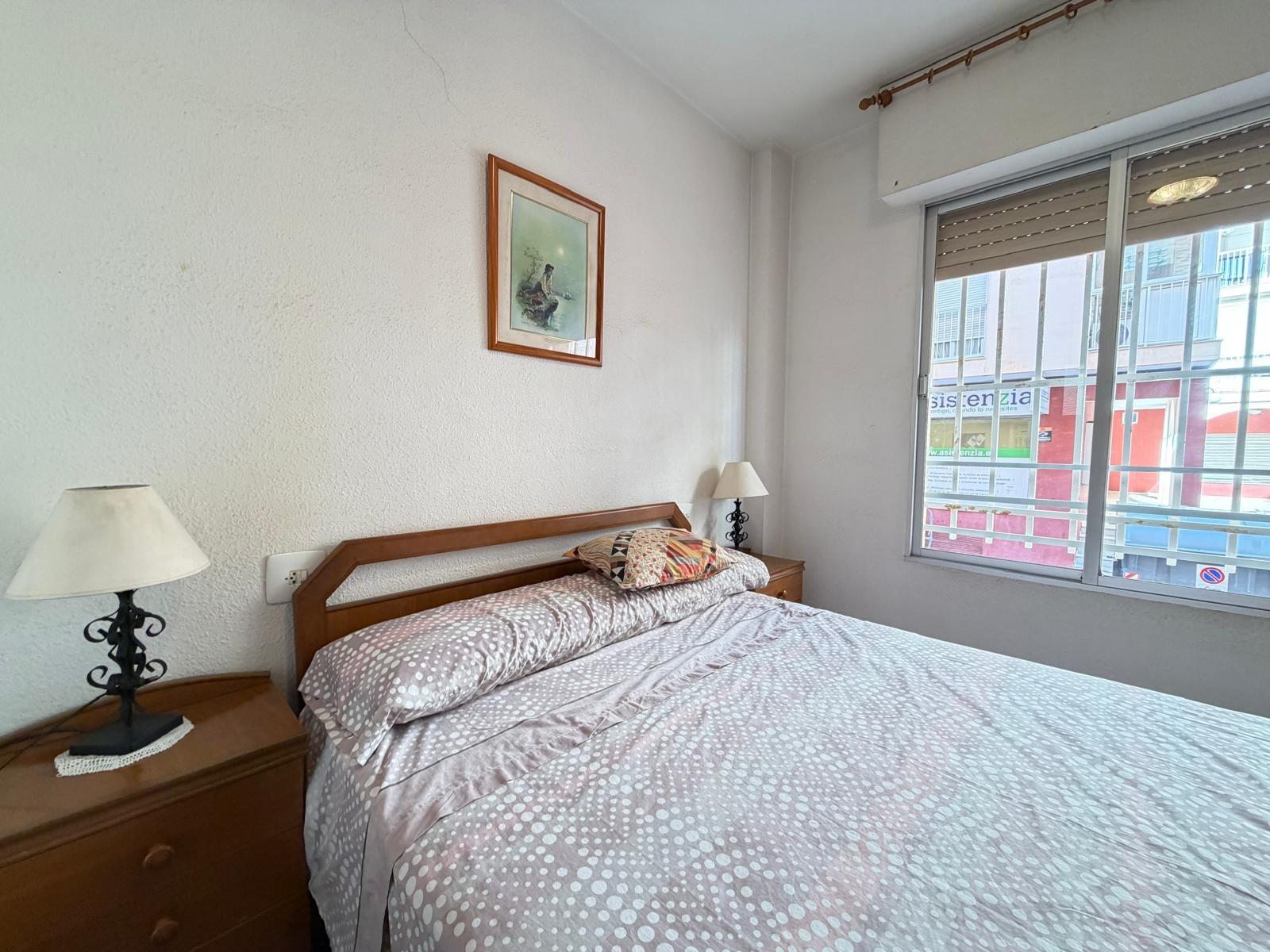 For sale - 3 Bedroom 2 Bathroom Apartment in Torrevieja - Las Piscinas Naturales  - Alicante