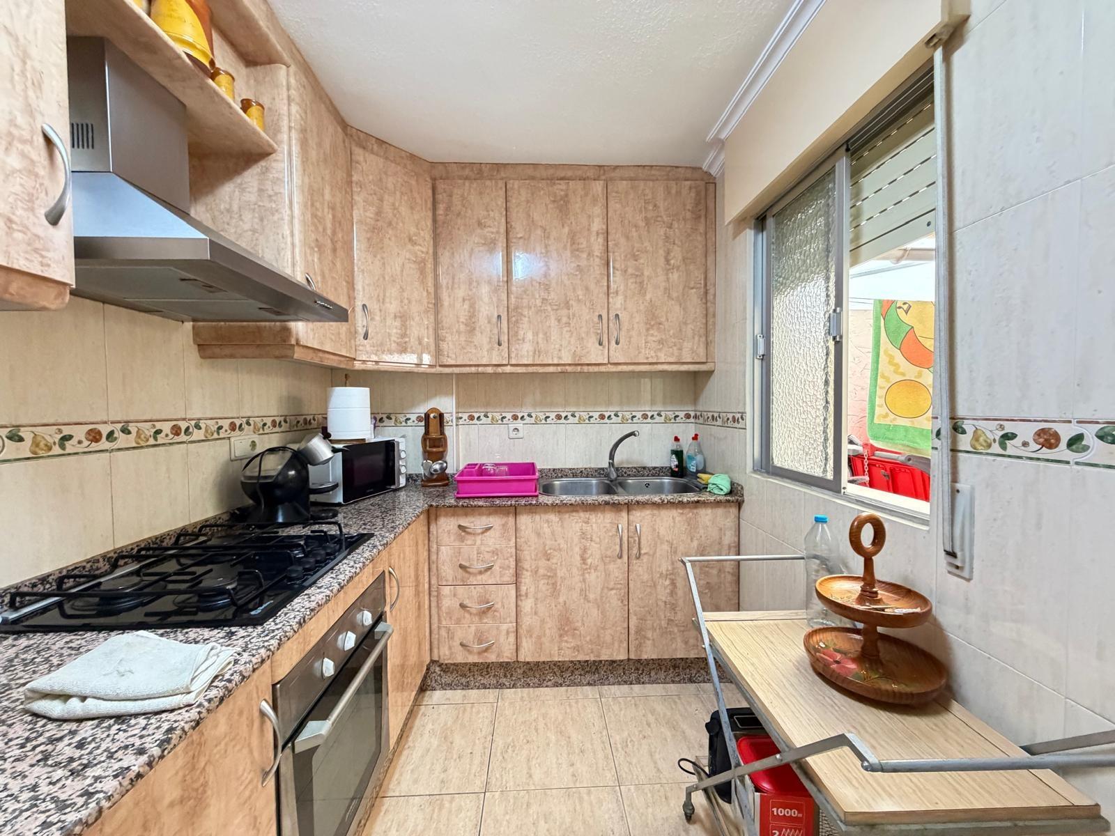 For sale - 3 Bedroom 2 Bathroom Apartment in Torrevieja - Las Piscinas Naturales  - Alicante