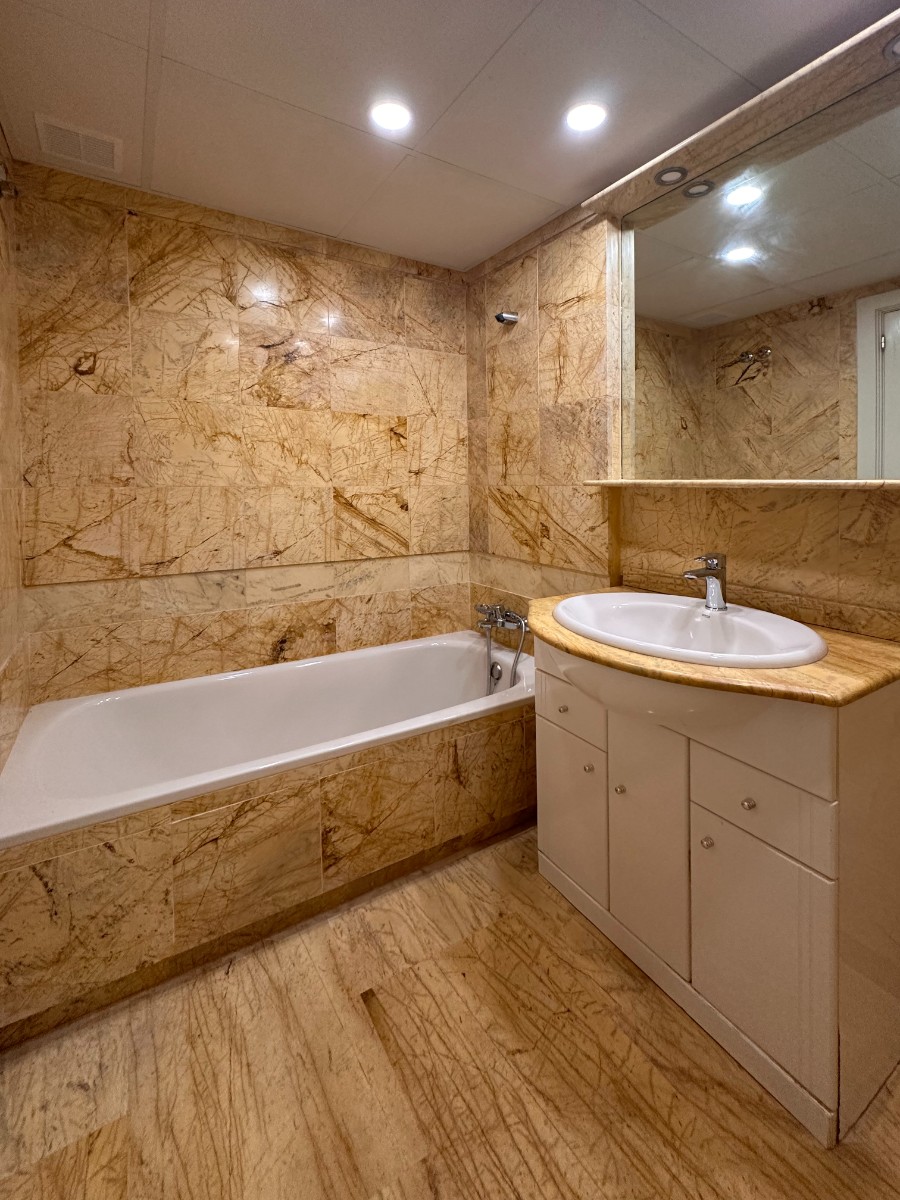For sale - 2 Bedroom 1 Bathroom Apartment in Orihuela Costa - Costa Blanca  - Alicante