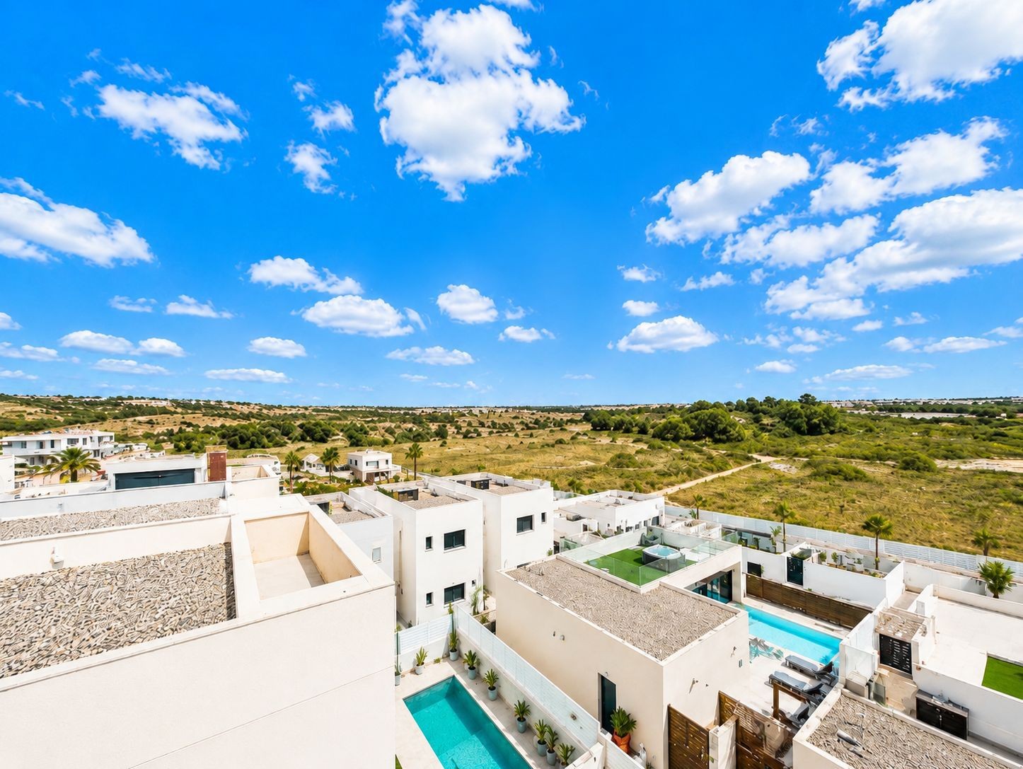 For sale - 4 Bedroom 4 Bathroom Villa in Benijofar - Costa Blanca  - Alicante
