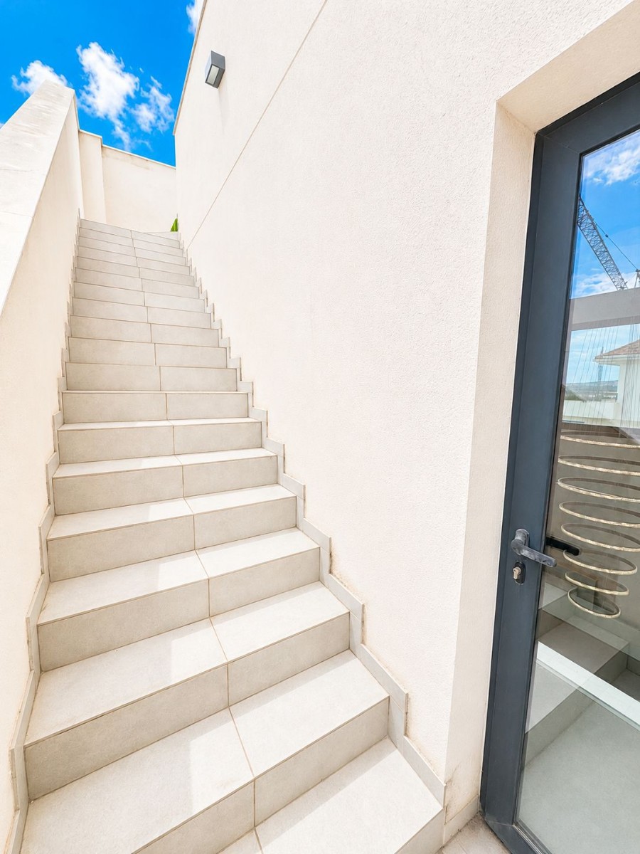 For sale - 4 Bedroom 4 Bathroom Villa in Benijofar - Costa Blanca  - Alicante