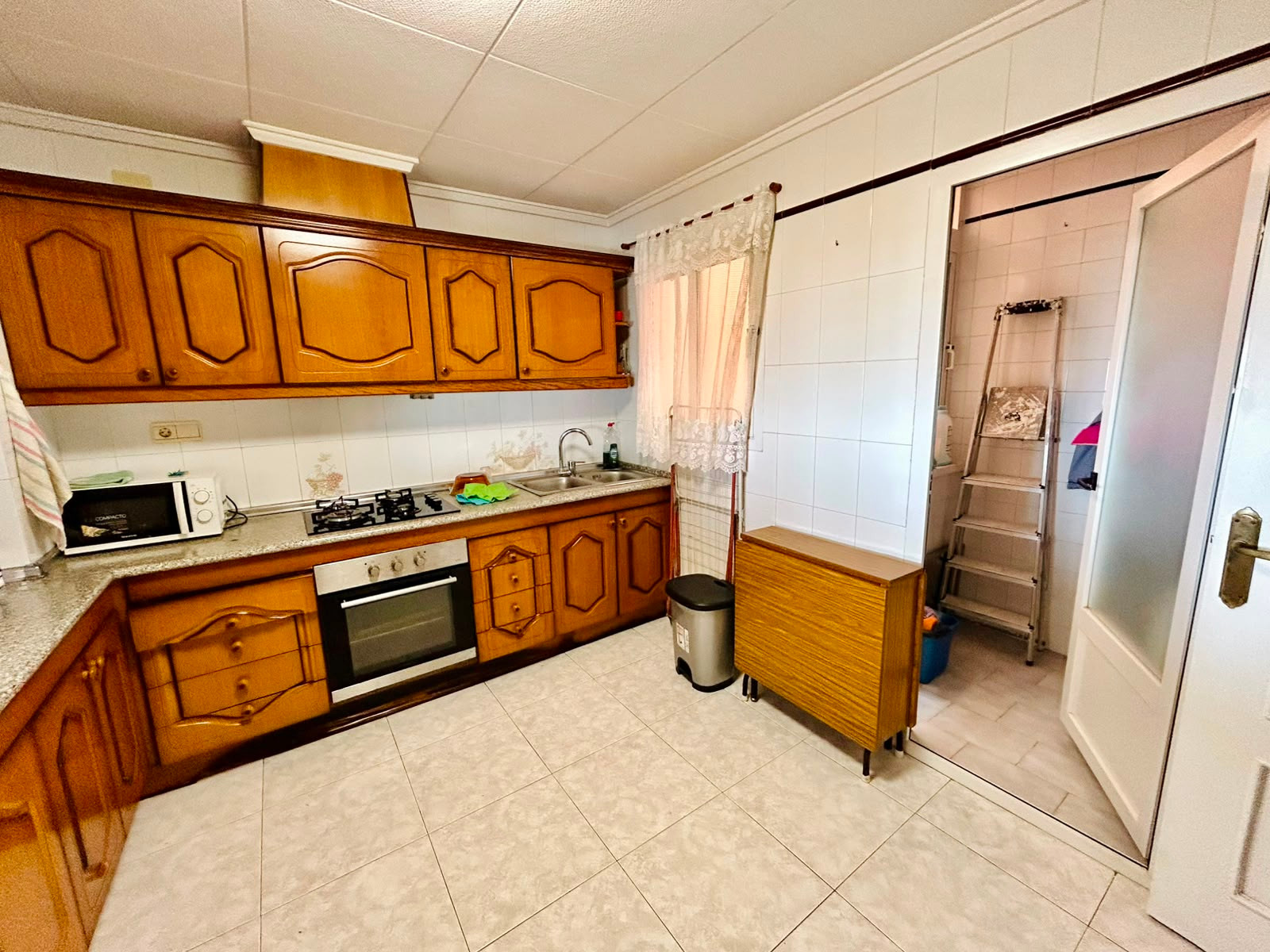 For sale - 3 Bedroom 2 Bathroom Apartment in Torrevieja - Costa Blanca  - Alicante