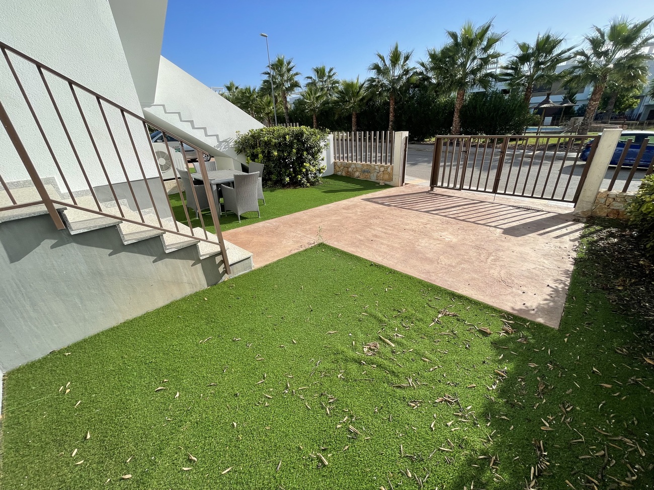 For sale - 2 Bedroom 2 Bathroom Apartment in Vistabella Golf Entre Naranjos -  - Alicante