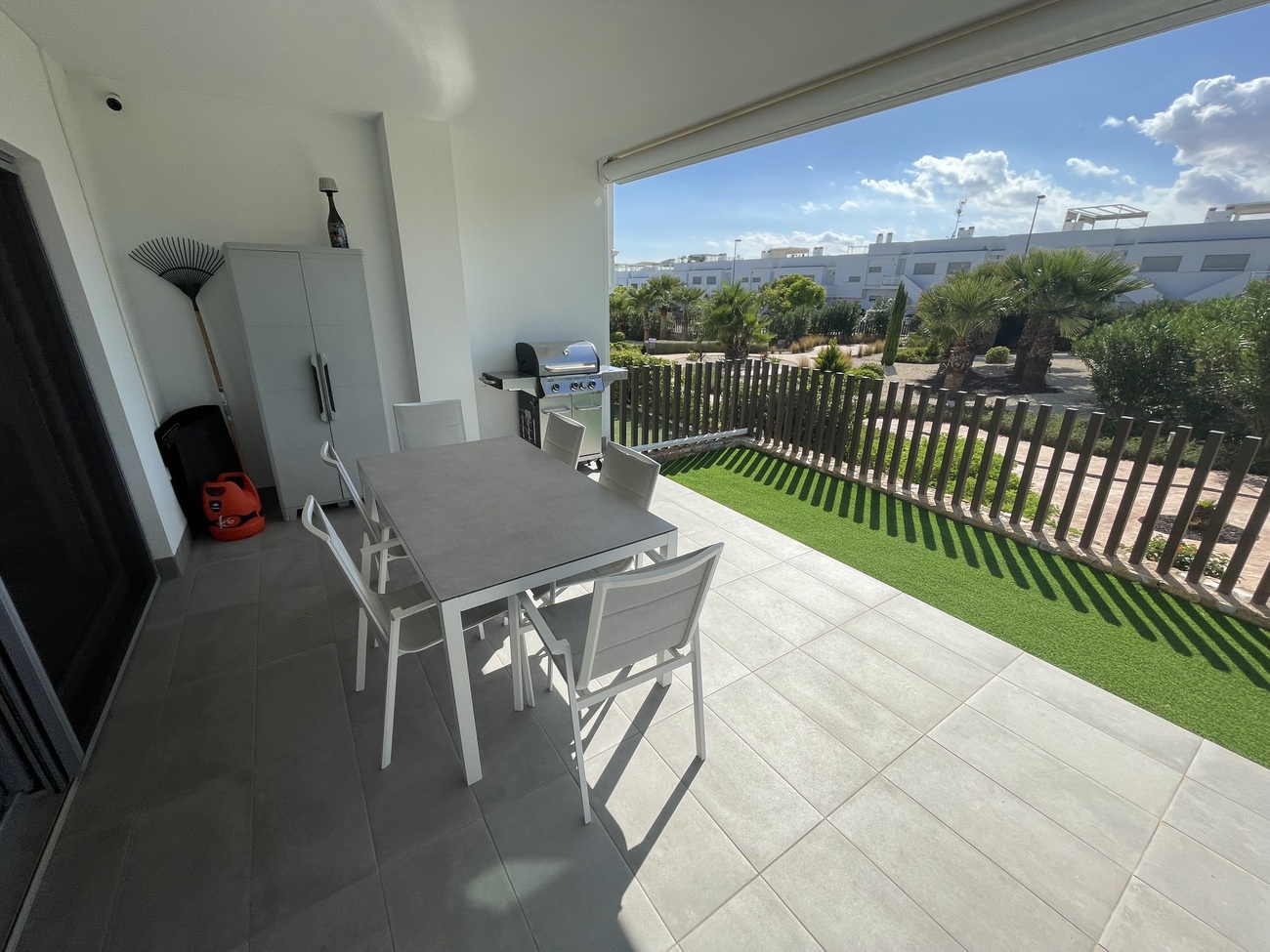 For sale - 2 Bedroom 2 Bathroom Apartment in Vistabella Golf Entre Naranjos -  - Alicante