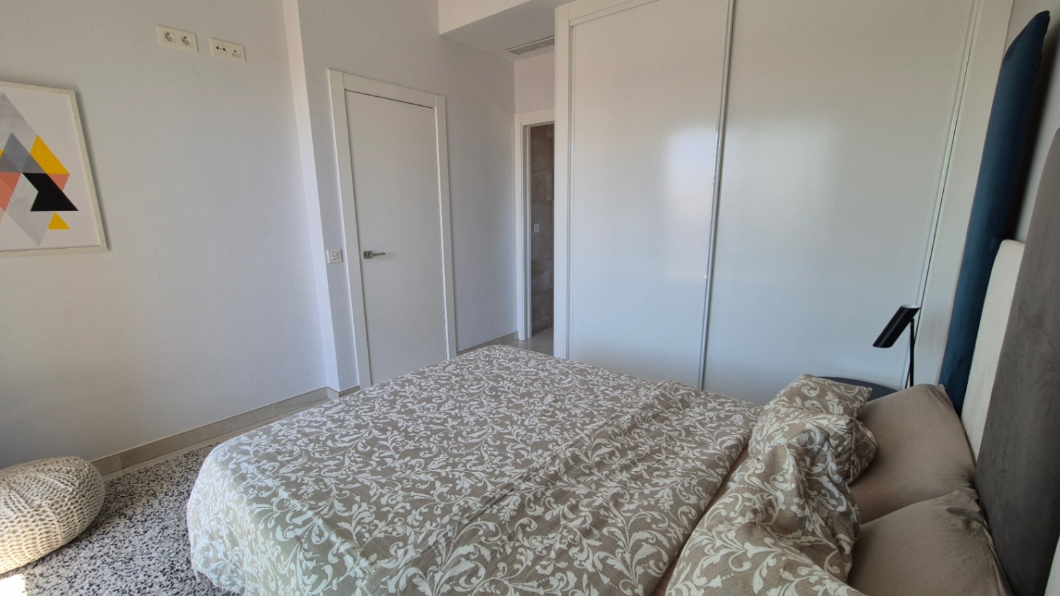 For sale - 4 Bedroom 4 Bathroom Villa in Torrevieja - Costa Blanca  - Alicante