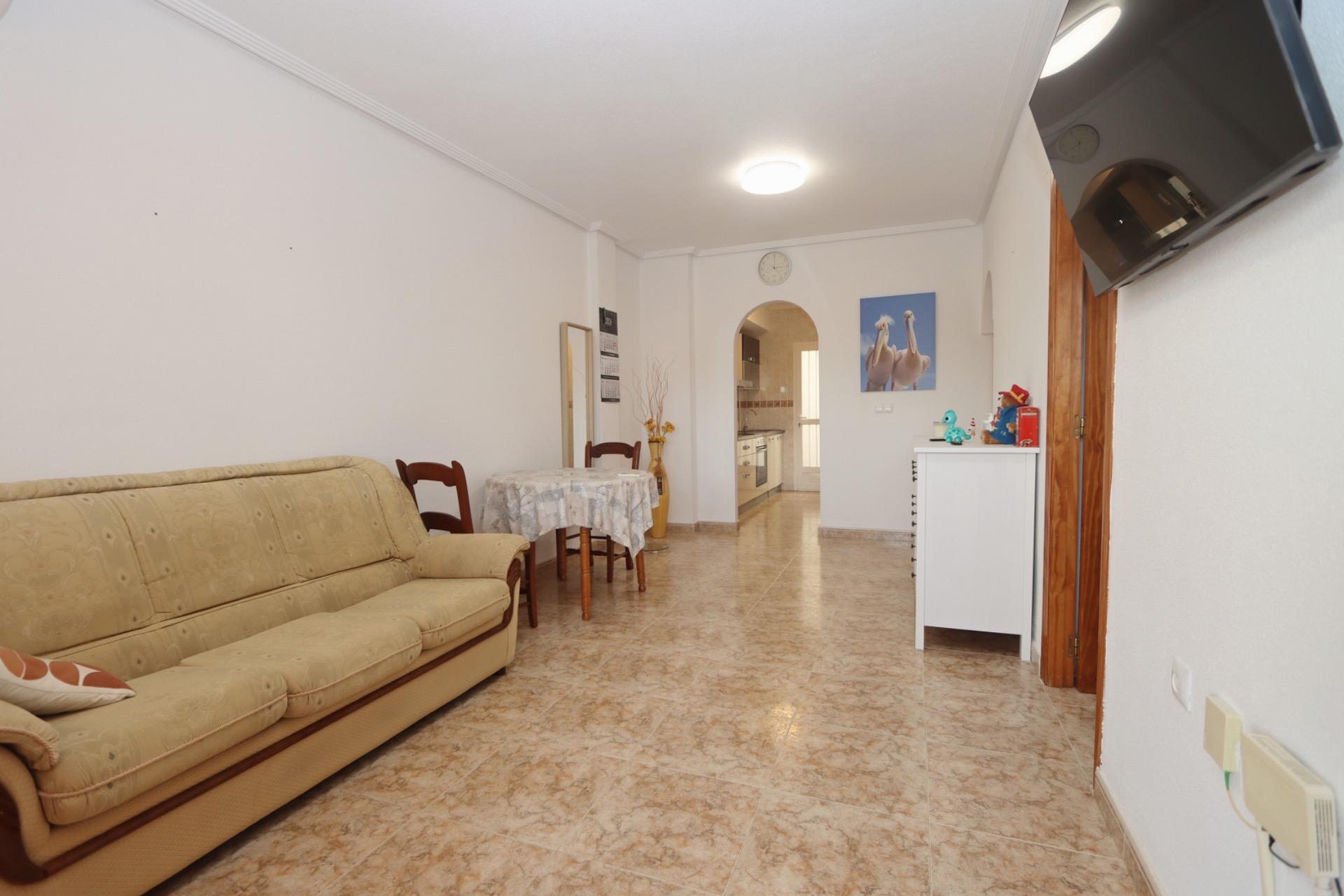 For sale - 2 Bedroom 1 Bathroom Apartment in Orihuela - Los Balcones Y Los Altos  - Alicante