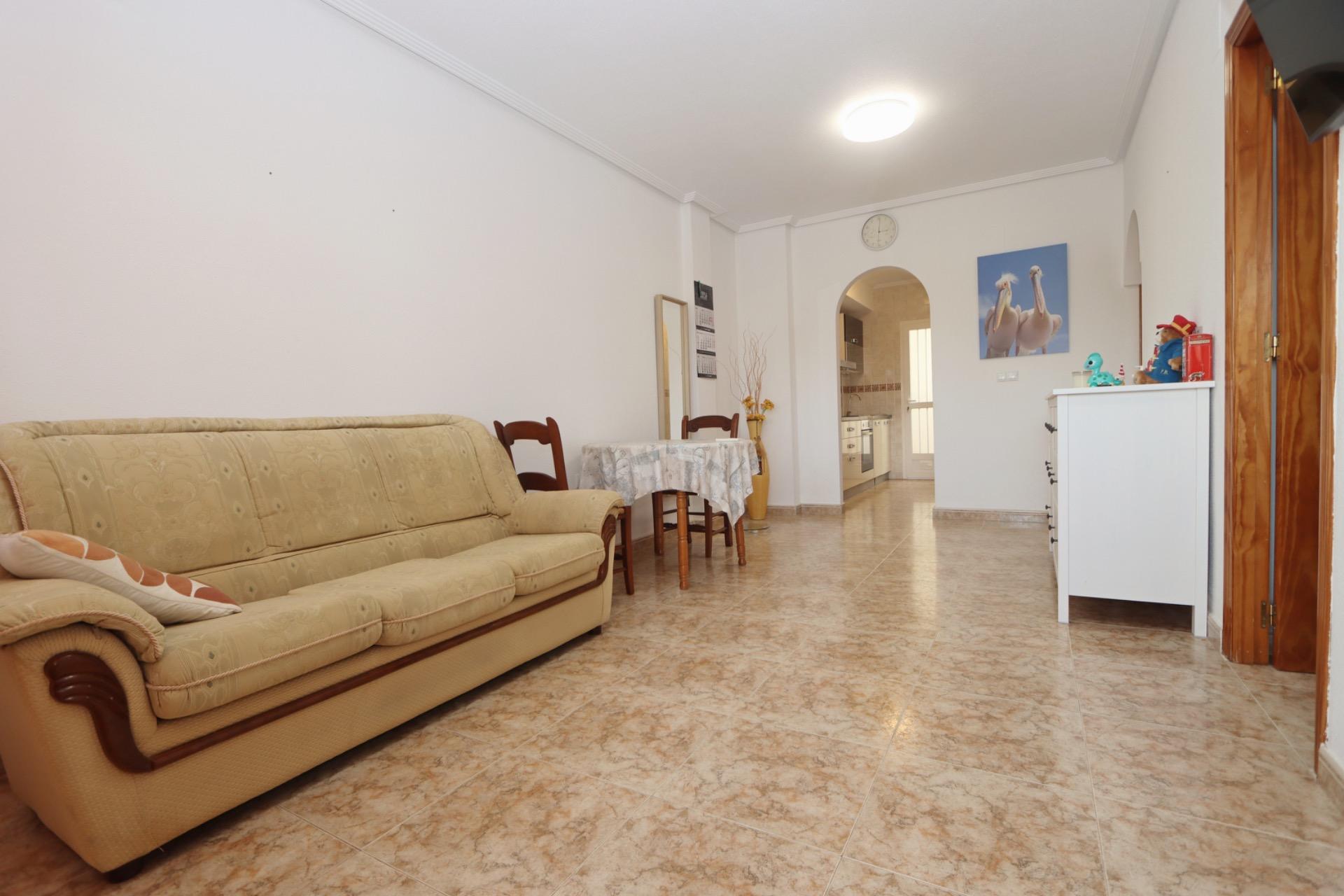 For sale - 2 Bedroom 1 Bathroom Apartment in Orihuela - Los Balcones Y Los Altos  - Alicante