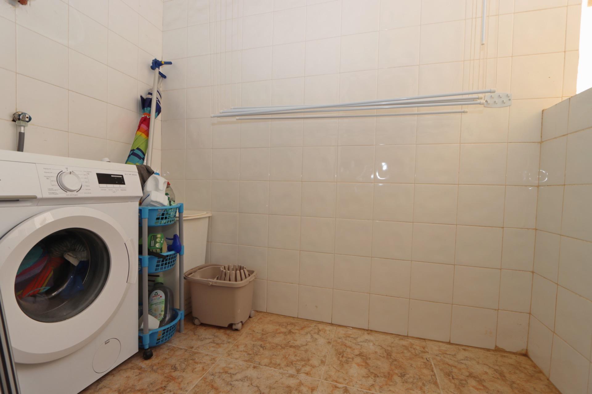 For sale - 2 Bedroom 1 Bathroom Apartment in Orihuela - Los Balcones Y Los Altos  - Alicante