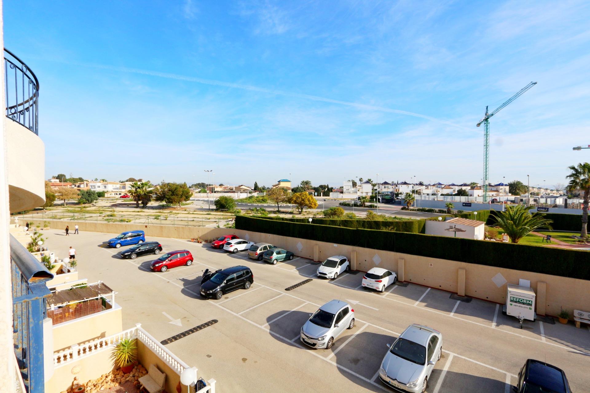 For sale - 2 Bedroom 1 Bathroom Apartment in Orihuela - Los Balcones Y Los Altos  - Alicante