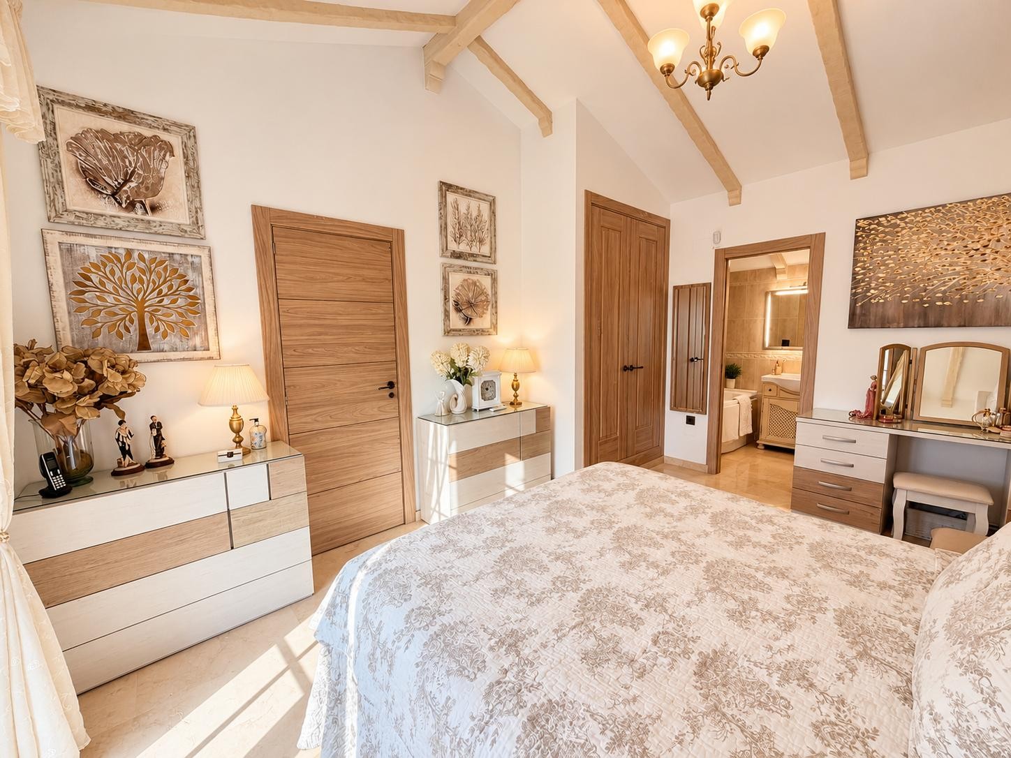 For sale - 3 Bedroom 2 Bathroom Villa in Orihuela Costa - Costa Blanca  - Alicante