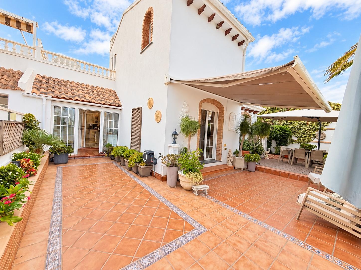 For sale - 3 Bedroom 2 Bathroom Villa in Orihuela Costa - Costa Blanca  - Alicante