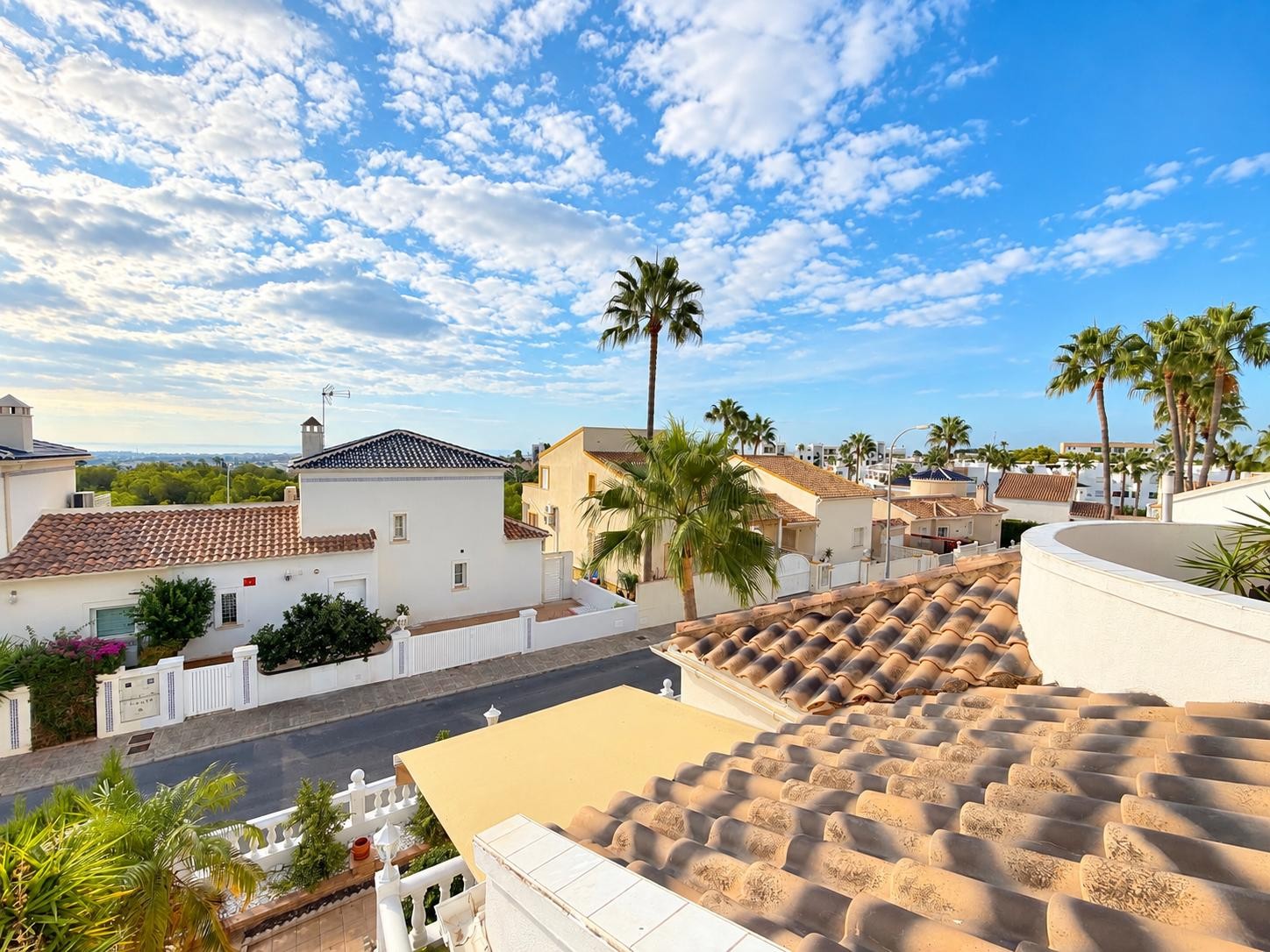 For sale - 3 Bedroom 2 Bathroom Villa in Orihuela Costa - Costa Blanca  - Alicante