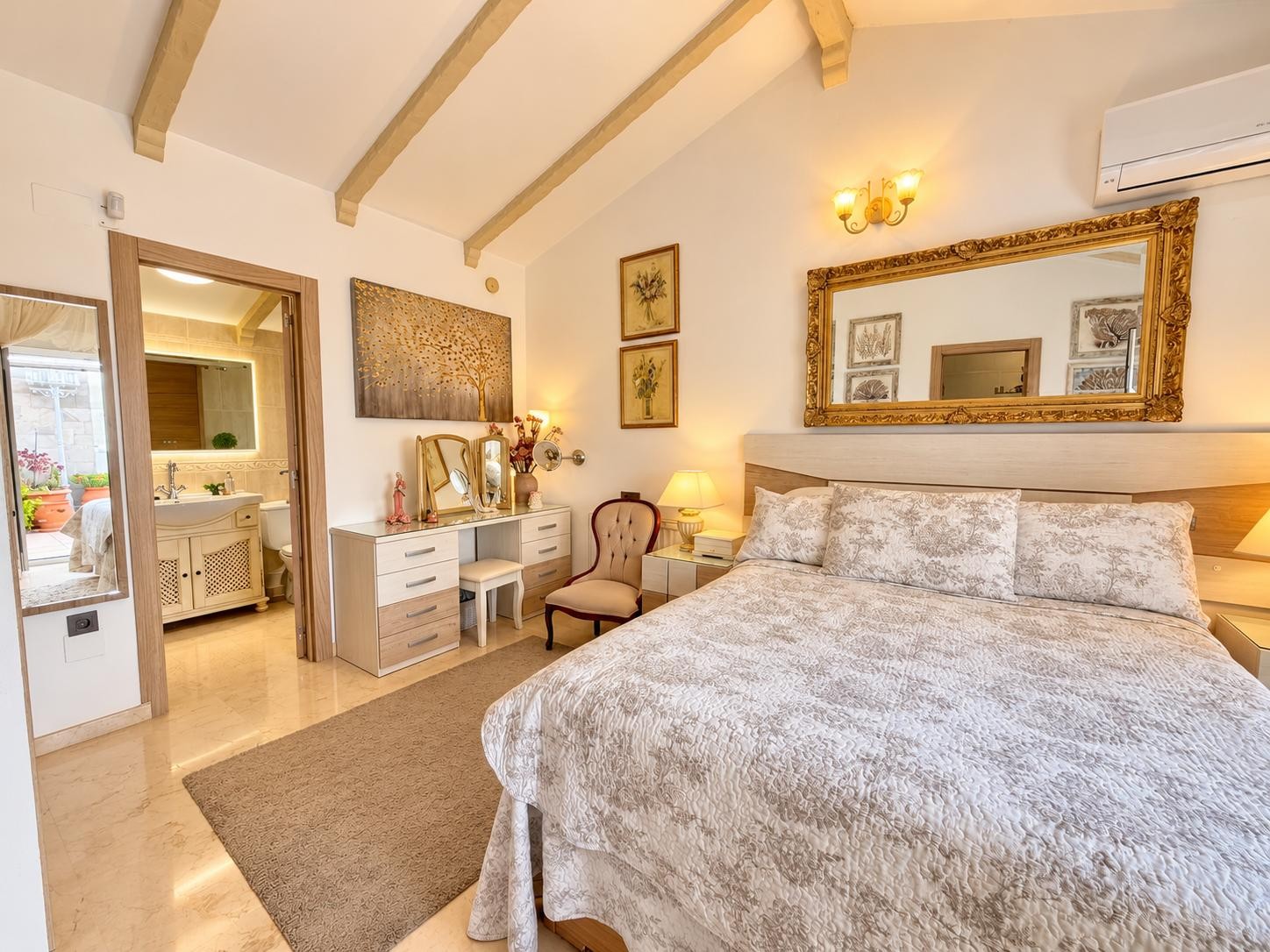 For sale - 3 Bedroom 2 Bathroom Villa in Orihuela Costa - Costa Blanca  - Alicante