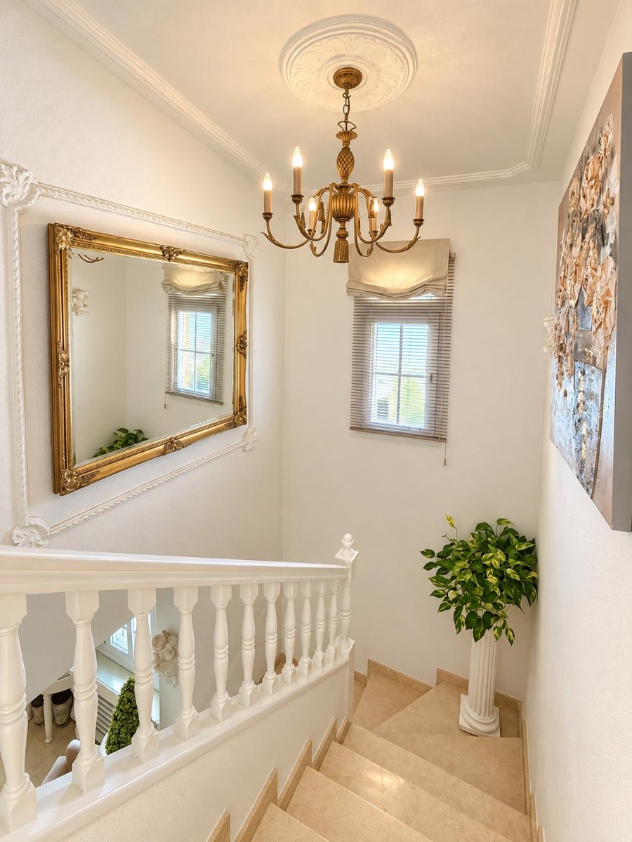 For sale - 3 Bedroom 2 Bathroom Villa in Orihuela Costa - Costa Blanca  - Alicante