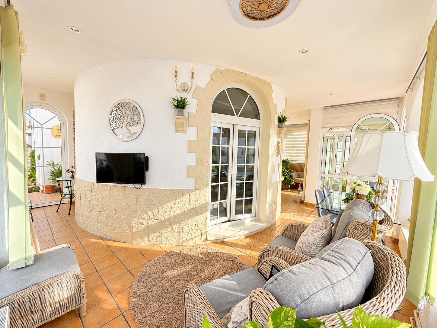 For sale - 3 Bedroom 2 Bathroom Villa in Orihuela Costa - Costa Blanca  - Alicante