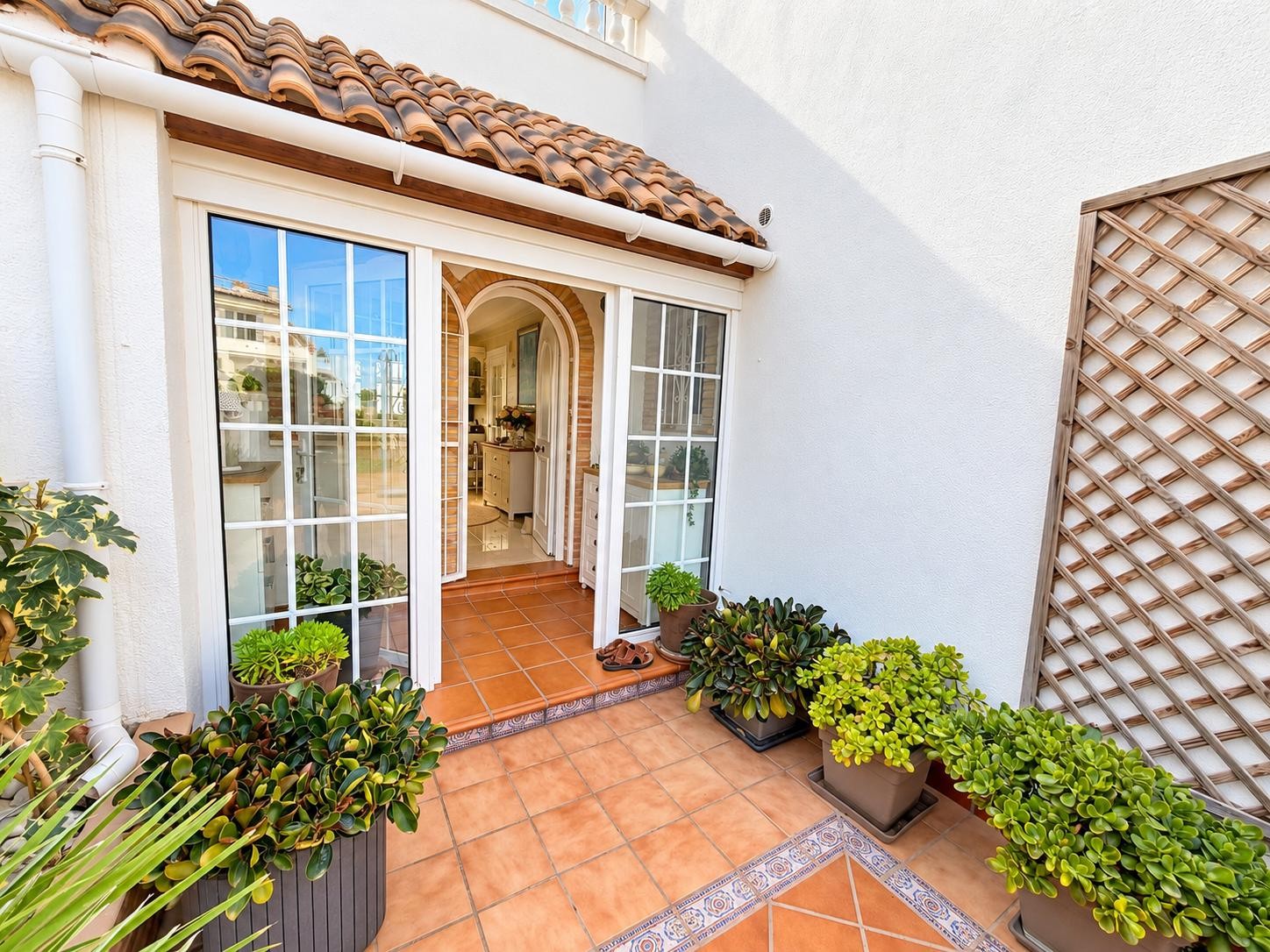 For sale - 3 Bedroom 2 Bathroom Villa in Orihuela Costa - Costa Blanca  - Alicante
