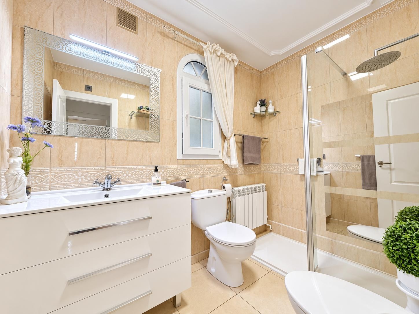 For sale - 3 Bedroom 2 Bathroom Villa in Orihuela Costa - Costa Blanca  - Alicante