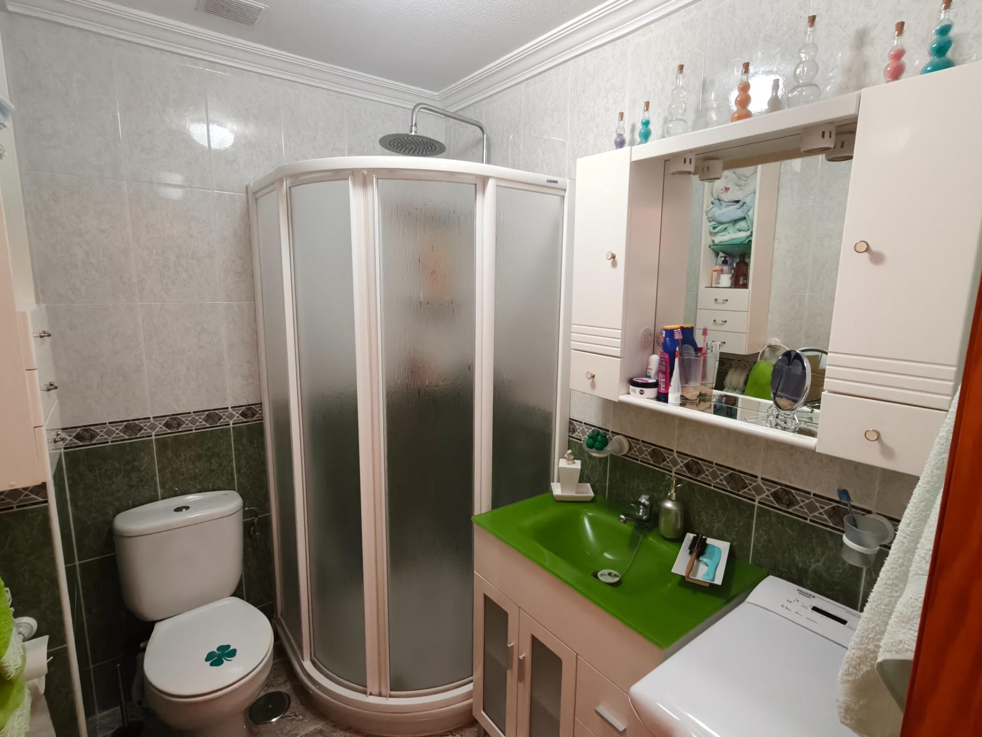 For sale - 2 Bedroom 1 Bathroom Apartment in Torrevieja - Playa Del Cura  - Alicante