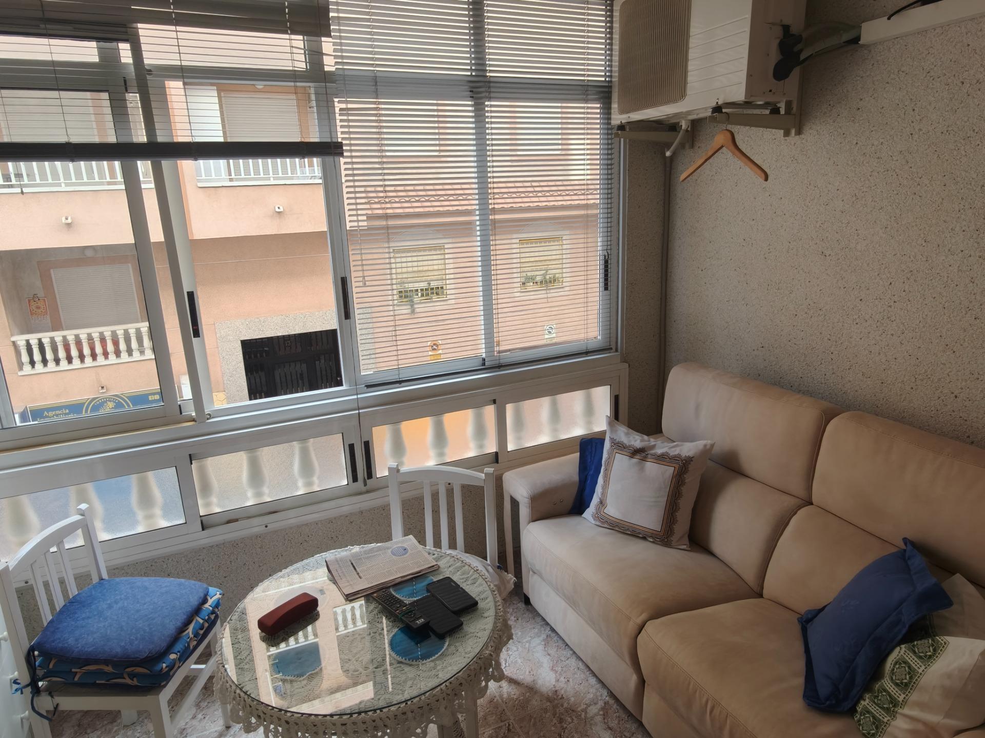 For sale - 2 Bedroom 1 Bathroom Apartment in Torrevieja - Playa Del Cura  - Alicante