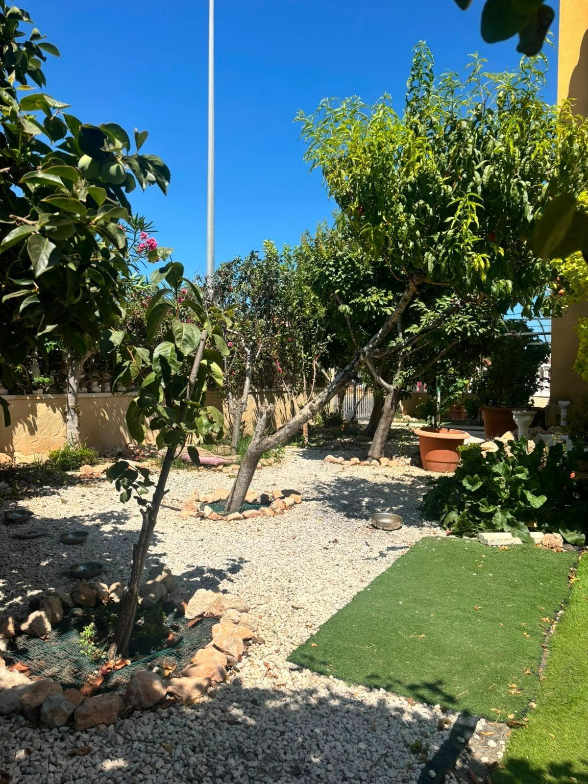 For sale - 2 Bedroom 2 Bathroom Villa in Orihuela Costa - Lomas De Cabo Roig  - Alicante