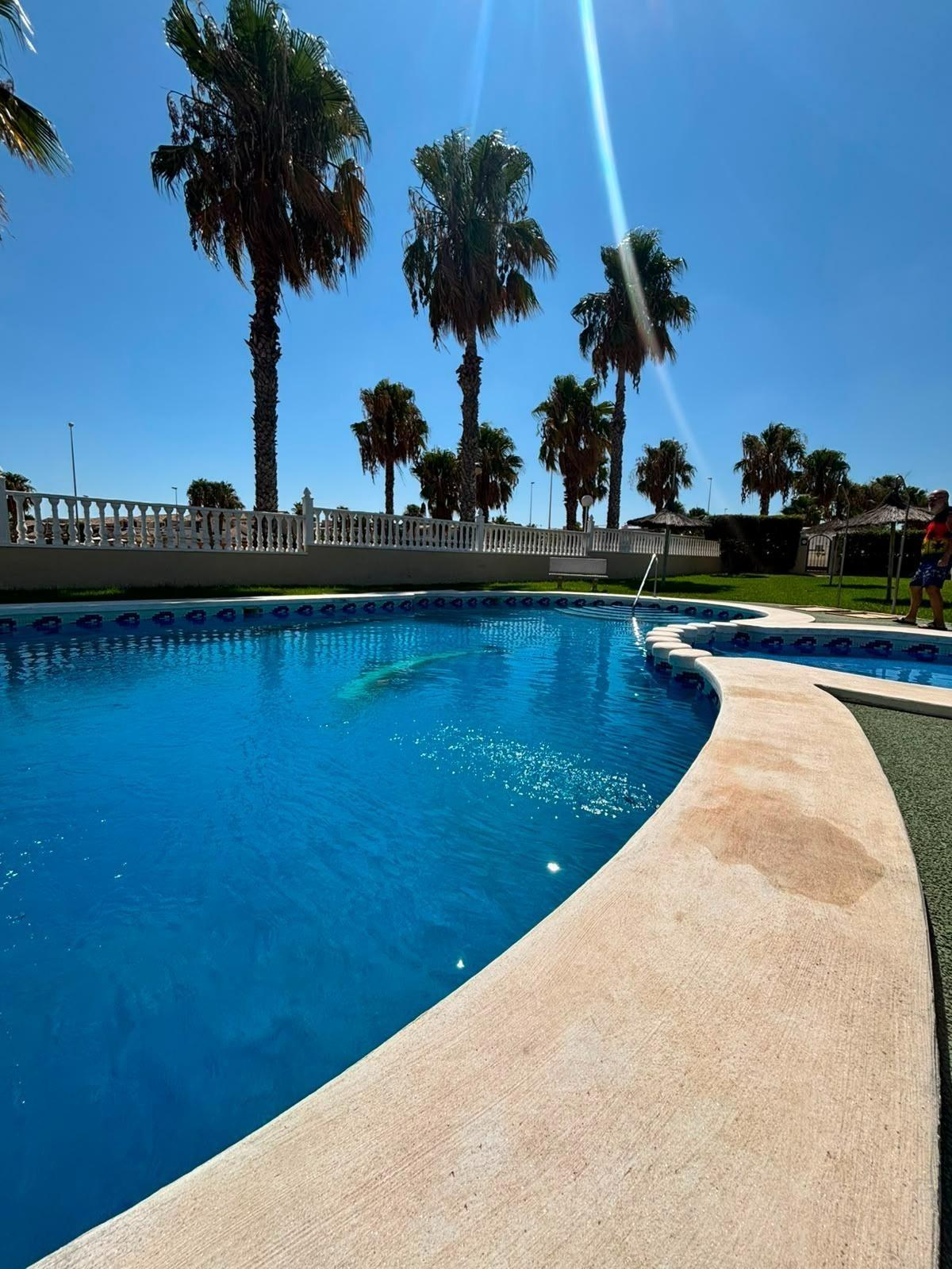 For sale - 2 Bedroom 2 Bathroom Villa in Orihuela Costa - Lomas De Cabo Roig  - Alicante
