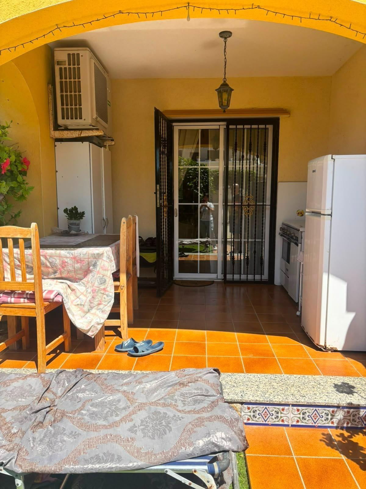 For sale - 2 Bedroom 2 Bathroom Villa in Orihuela Costa - Lomas De Cabo Roig  - Alicante