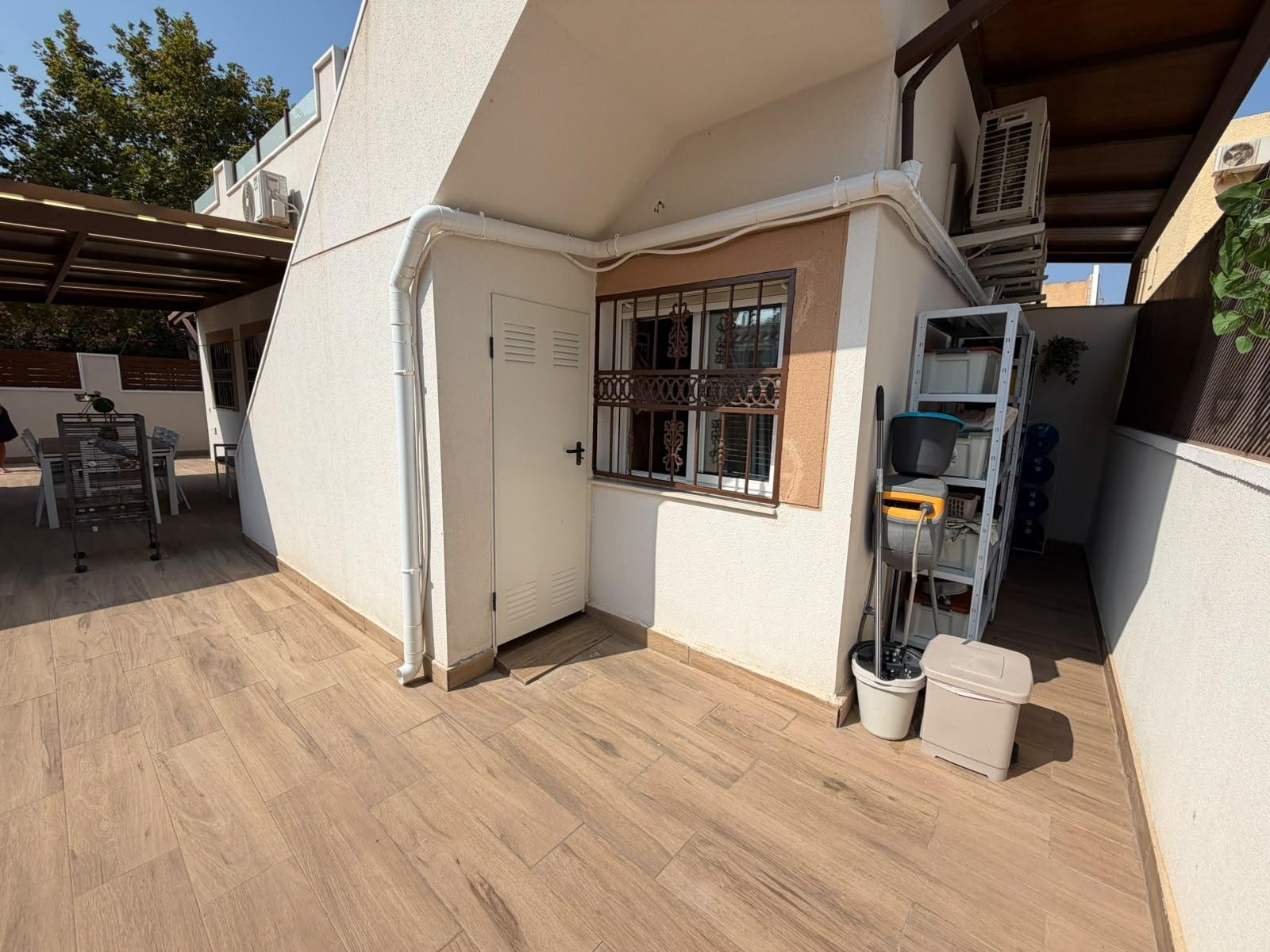 For sale - 2 Bedroom 1 Bathroom Town House in Torrevieja - Nueva Torrevieja  - Alicante