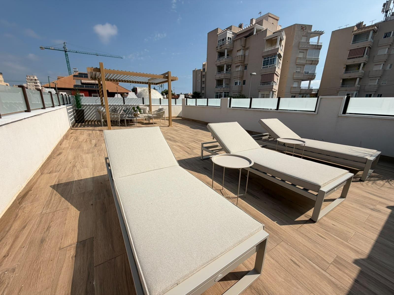 For sale - 2 Bedroom 1 Bathroom Town House in Torrevieja - Nueva Torrevieja  - Alicante