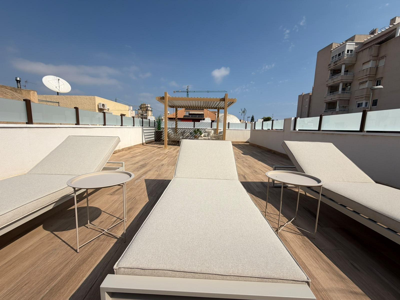 For sale - 2 Bedroom 1 Bathroom Town House in Torrevieja - Nueva Torrevieja  - Alicante