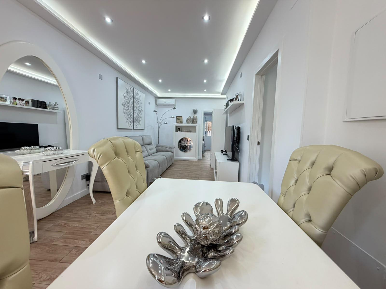 For sale - 2 Bedroom 1 Bathroom Town House in Torrevieja - Nueva Torrevieja  - Alicante